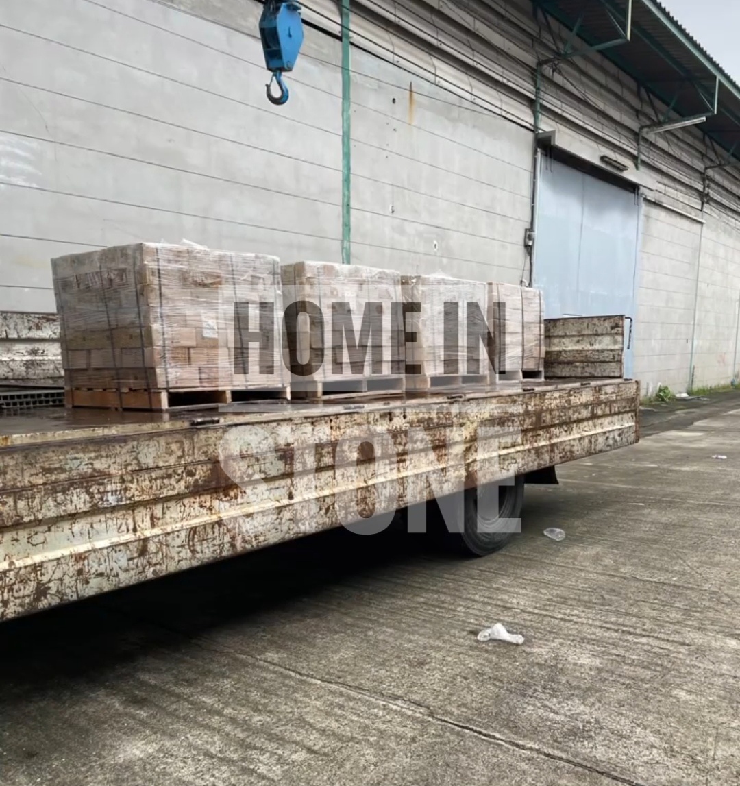 หินปูสระว่ายน้ำ Green Sukabumi 10x10