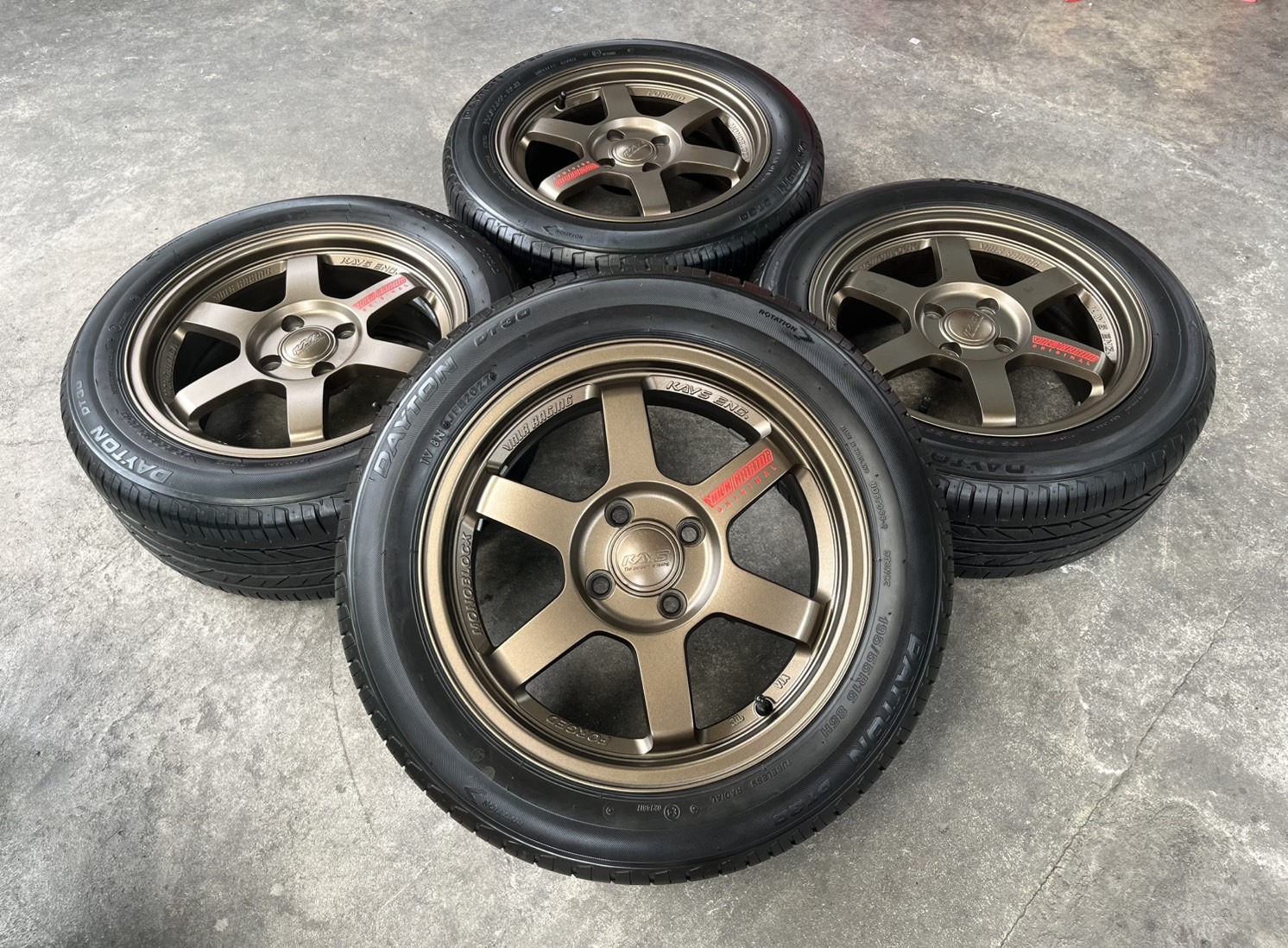 ✨ล้อแม็กแต่ง 4รู100✨TE37 หยอดแดง❤️ขอบ 15 พร้อมยาง 195-55-15 DAYTON💥ปี 22💥