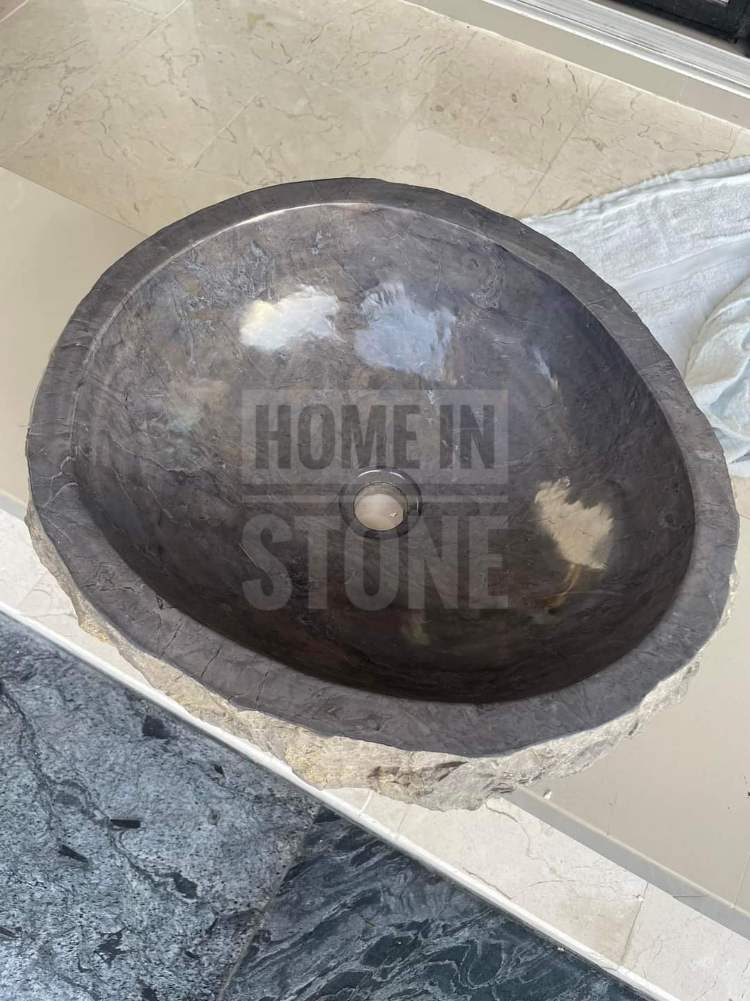 ส่งท้ายปลายเดือน ด้วยอ่างหินธรรมชาติ สวยไม่ซ้ำใคร