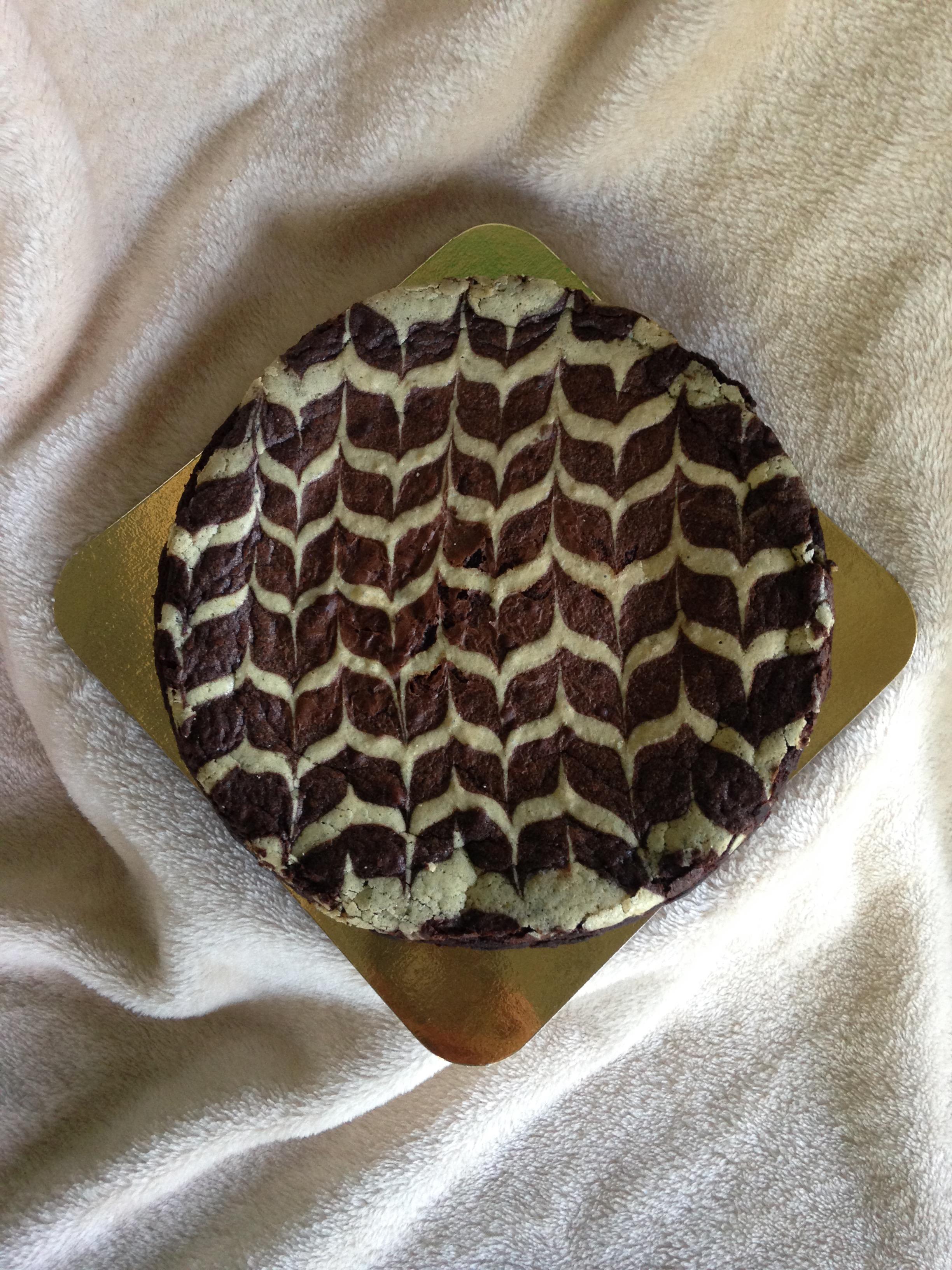 เค้กม็อคค่าฟัดจ์บราวนี่ (ขนาด 2 ปอนด์) / Mocha Fudge Brownie Cake (2 Pound / 7'' x 7")