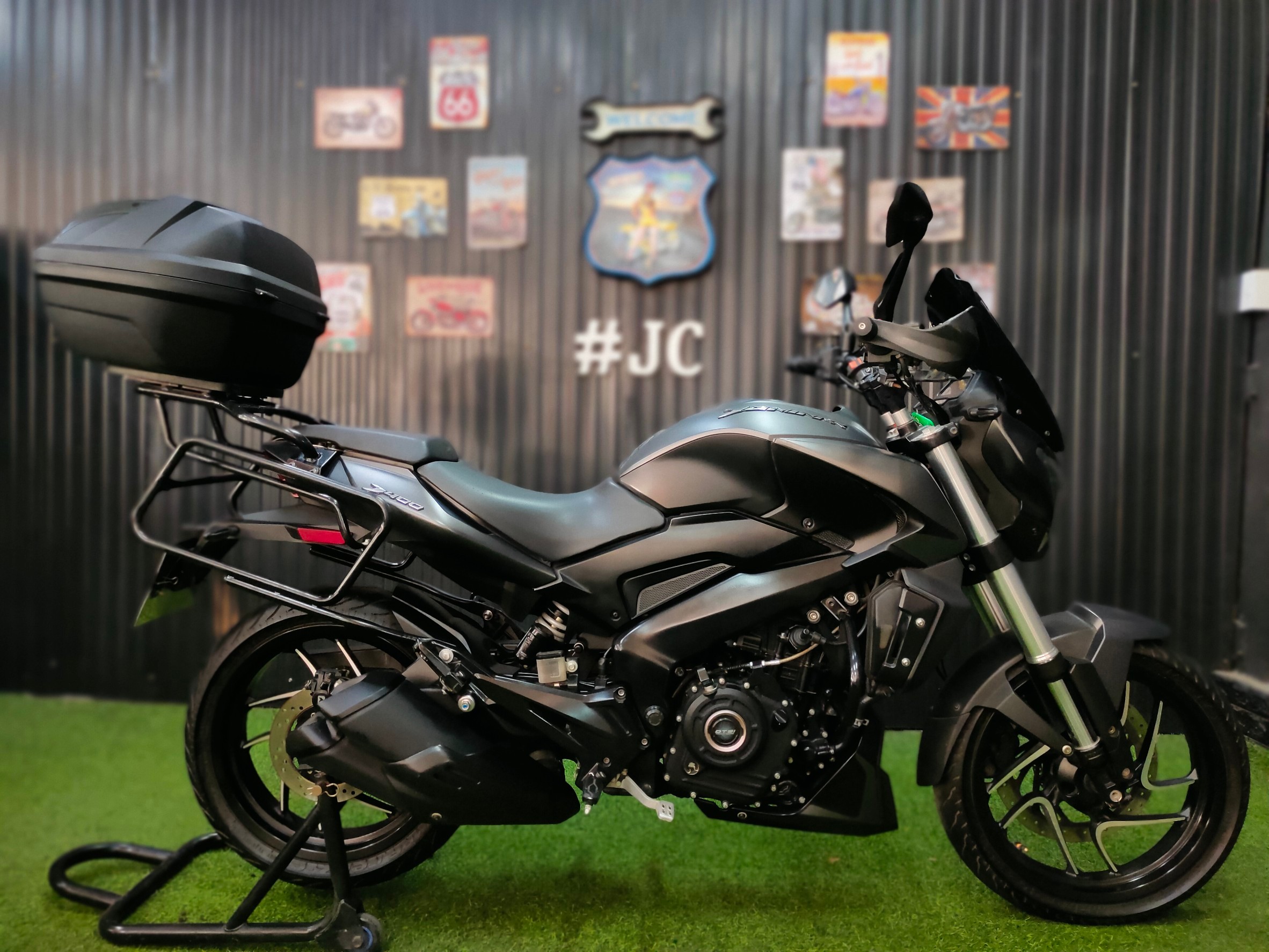 บอกเลย..."ผ่อนถูกกว่าเวฟมือ2‼️" 😱 Naked แต่งทัวร์ริ่ง....DOMINAR D400 จดปี 2020 💸ออกโคตรถูกผ่อนโคตรสบาย💸