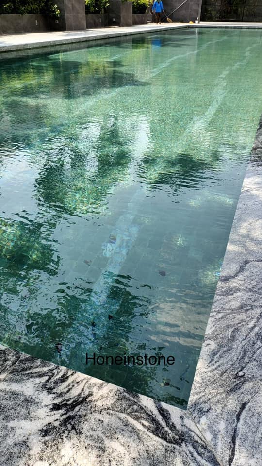 หินปูสระว่ายน้ำ Green Sukabumi กำลังหาหินปูสระว่ายน้ำกันอยู่รึเปล่าคะ ฤดูร้อนนี้ทางร้านจัดโปรโมชั่นน๊า