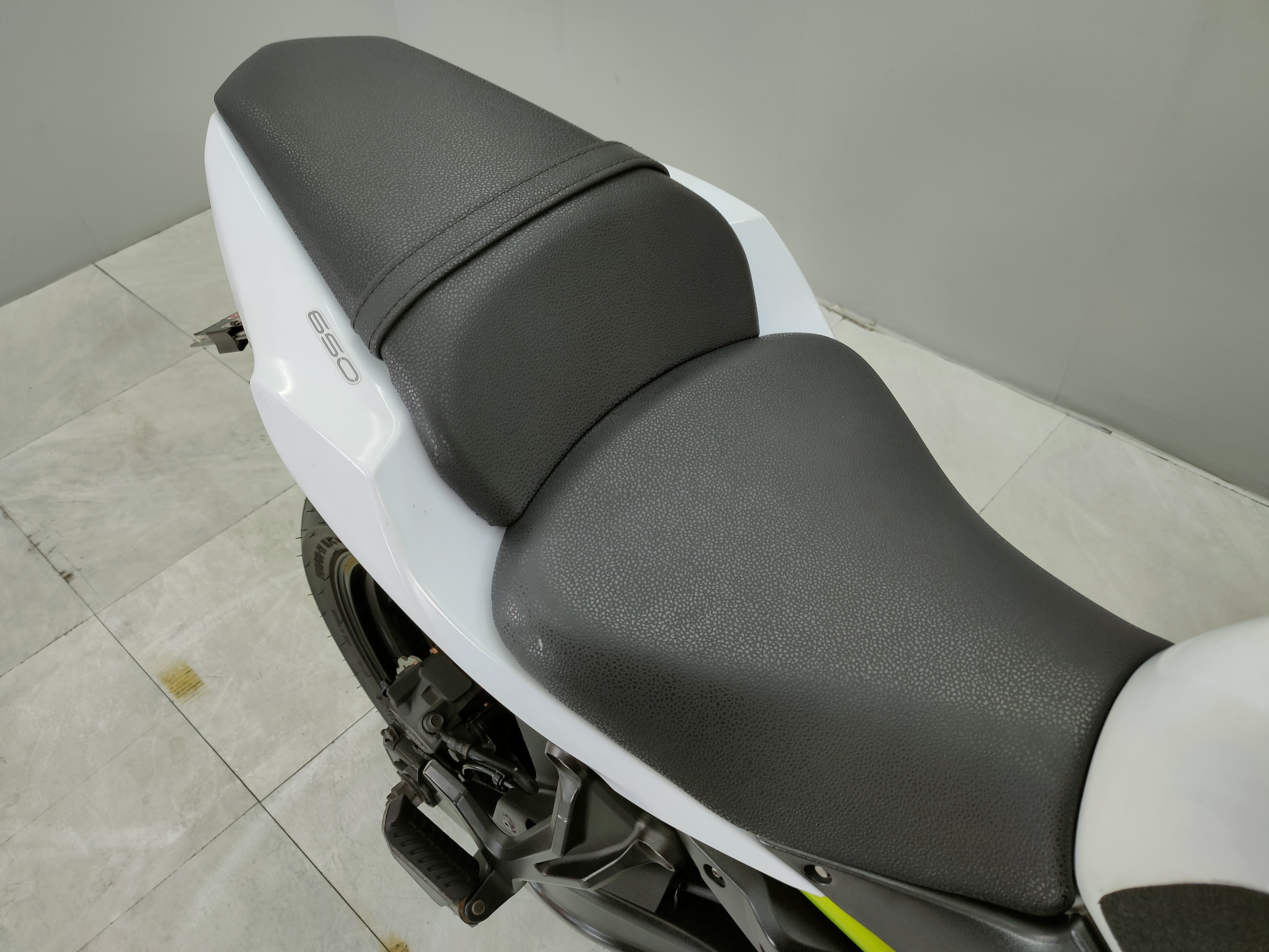 KAWASAKI Z650abs จดปลายปี 2017 สภาพพร้อมใช้....ผ่อนเบ๊าเบา