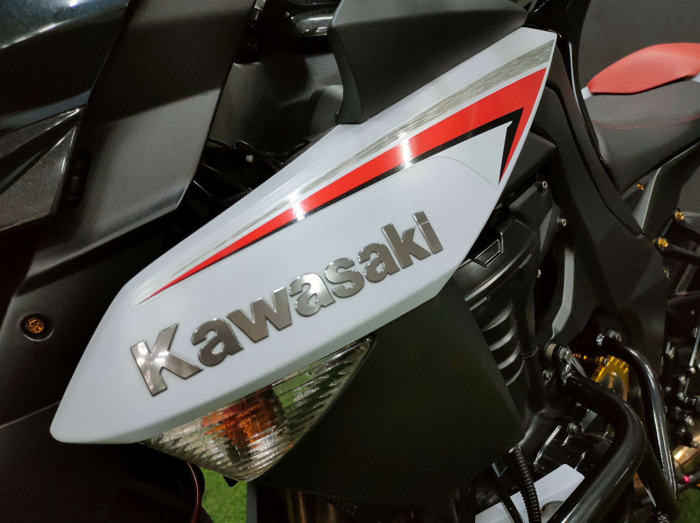 📣หล่อแบบตะโกนเลย...แต่งร่วมแสน‼️ #Z1000 Limited Edition 2013 ไมล์น้อยหมื่นโล พร้อมขี่หล่อทันที