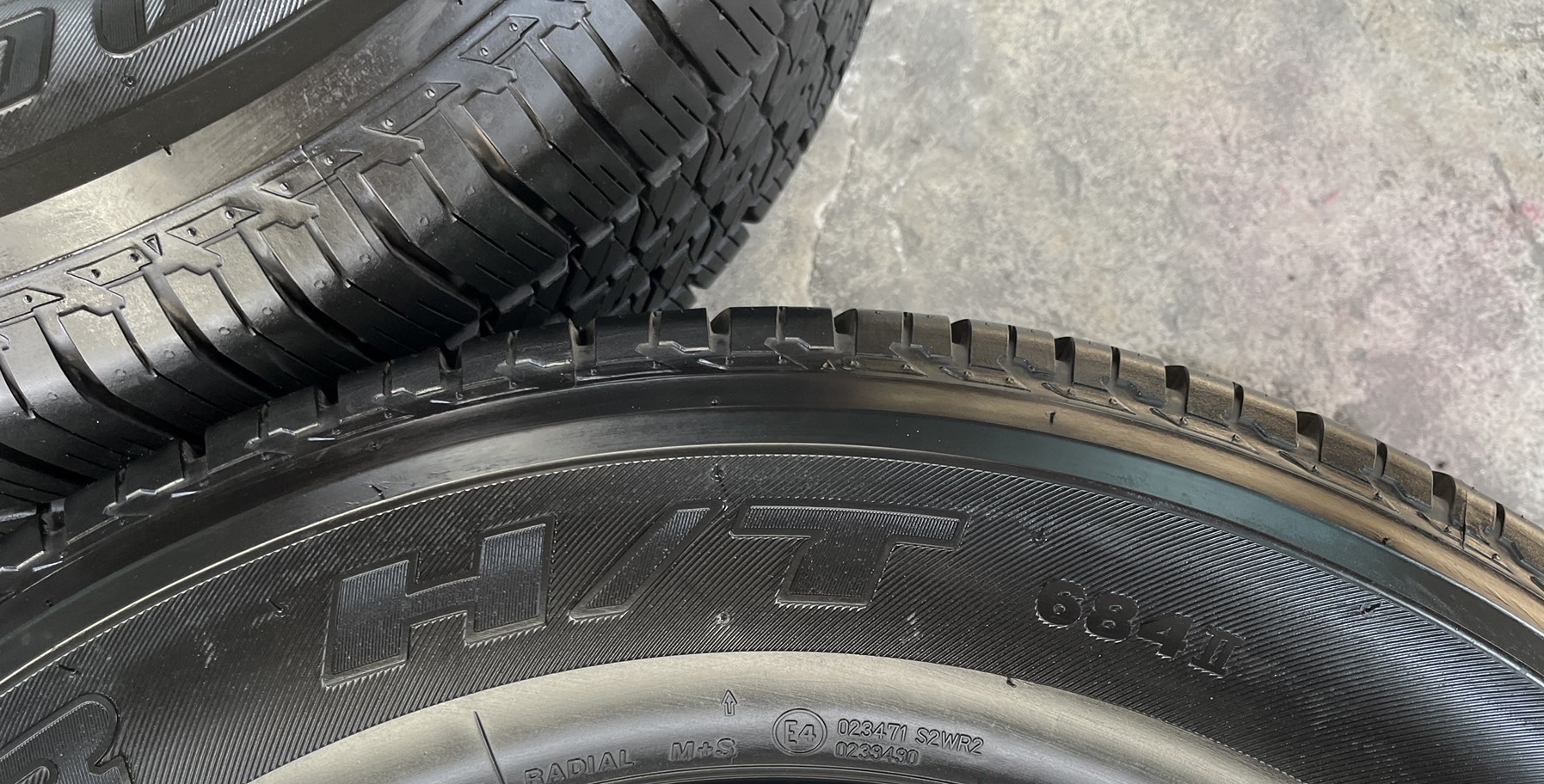 ✨ยางป้ายแดง✨255-65-17 Bridgestone♨️ปี 24♨️🚘เหมาะสำหรับ รถกระบะตัวสูง และ SUV ทุกรุ่น