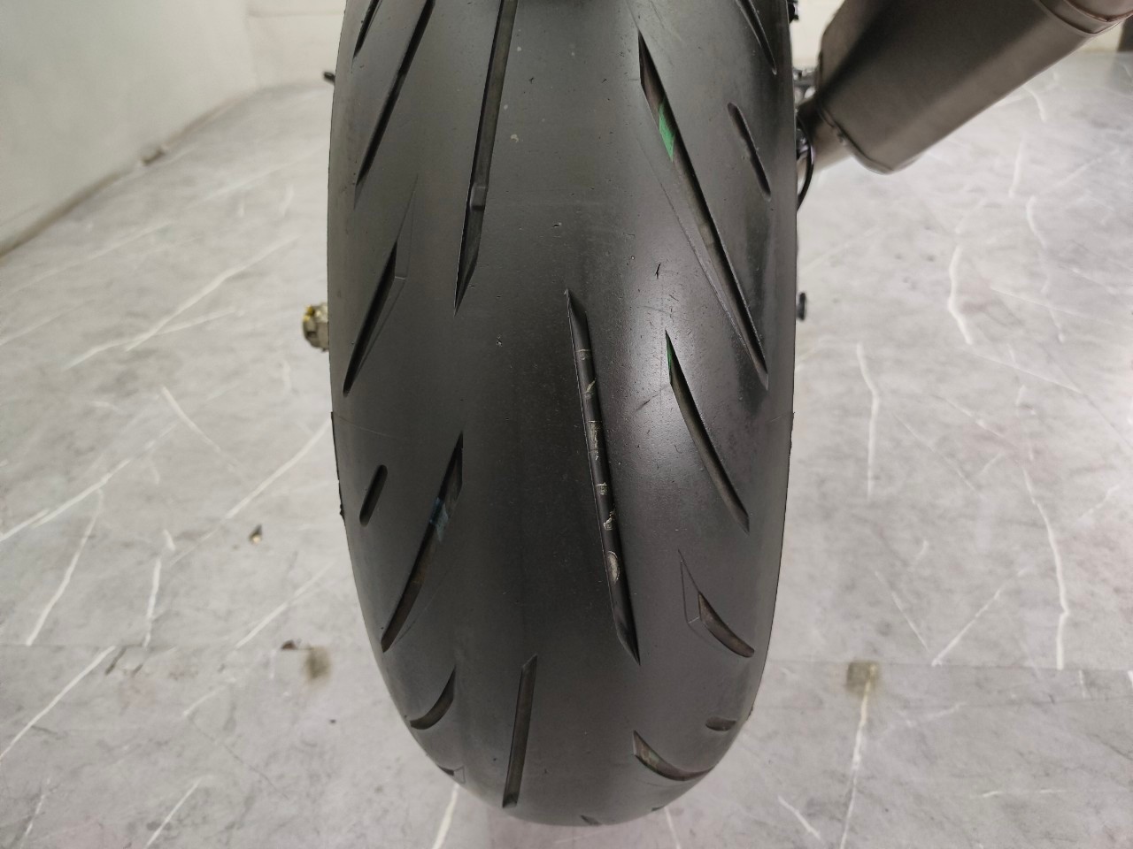 📣 ทรงสปอร์ตที่เป็นกระแส KAWASAKI ZX6R จดปี 2022 โมเดล19 ✨ นางฟ้า 6,xxx โลแท้...สภาพนี้มากี่คันก็หมด 😘