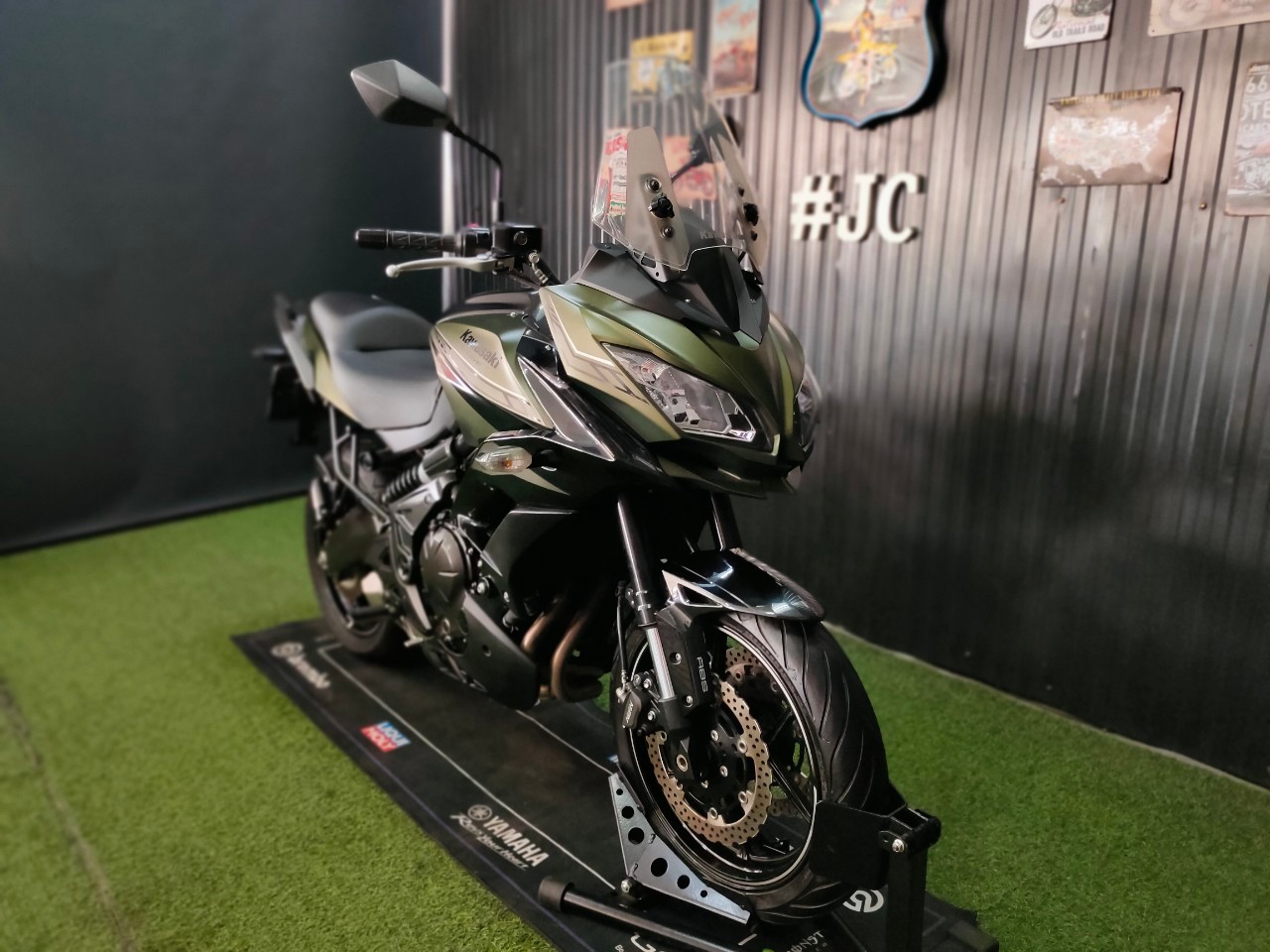 รถเกรด🅰️🅰️สภาพป้ายแดง#VERSYS650ABS จดทะเบียนปี 2020 สาย Touring ห้ามพลาด!