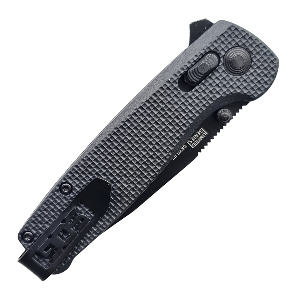 มีดพับ SOG Terminus XR Limited Series CRYO D2 ขนาด 7 นิ้ว (18 ซม.) สีดำ