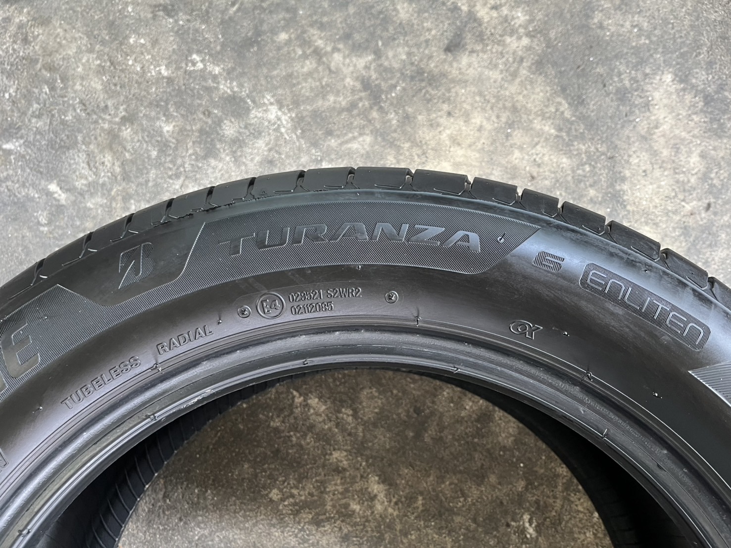 ✨ยาง✨215-55-16 Bridgestone💥ปี 25💥สภาพน้องๆยางใหม่💖ใช้งานมาน้อย