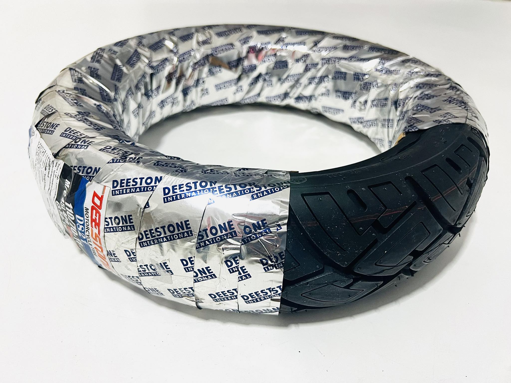 ยางนอกชาลี 100/80/10 D821 C