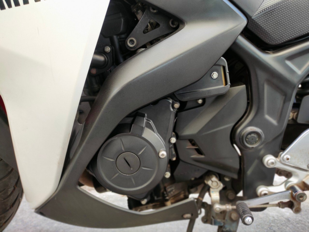 รถบ้านมือเดียวเทิร์นมาราคาจี๊บๆ 😬 YAMAHA R3 จดปี 2016