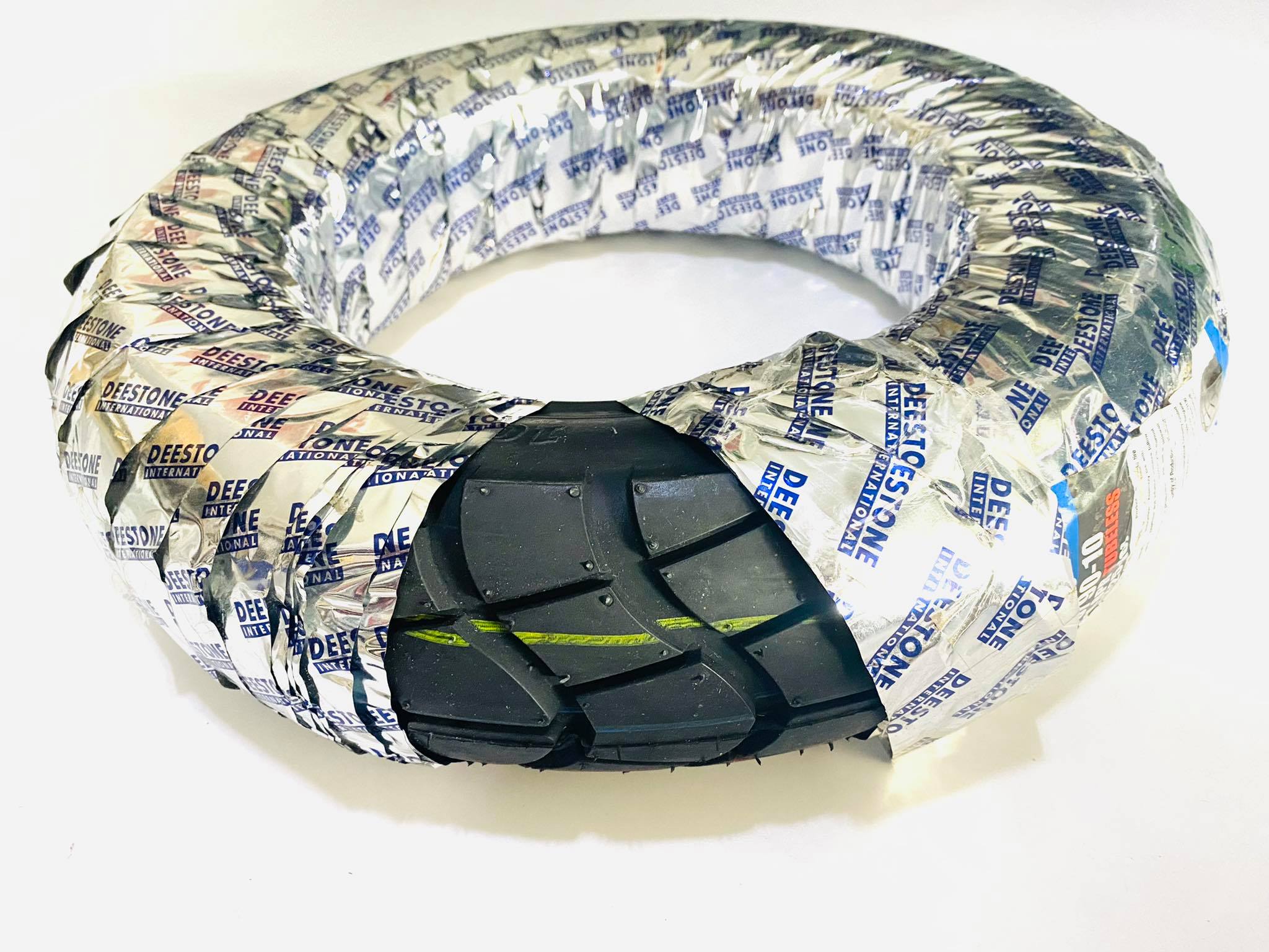 ยางนอกมอเตอร์ไซด์100/90-10D809 C