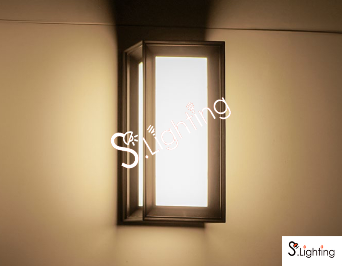โคมไฟติดผนังภายนอก 10-SOLARWALL-8W3CT-RE1