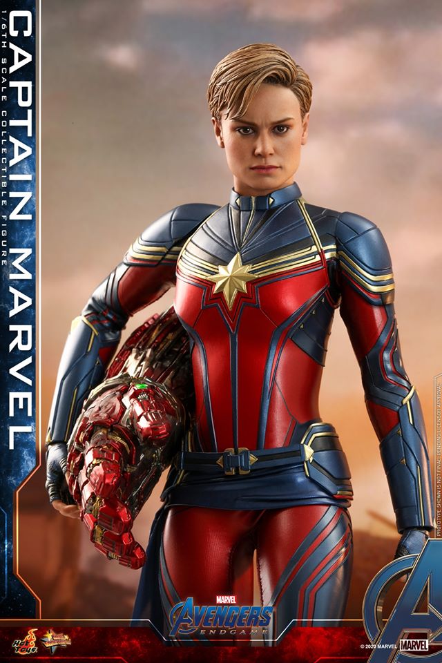 Hot Toys MMS575 Avengers: Endgame 1/6 Captain Marvel