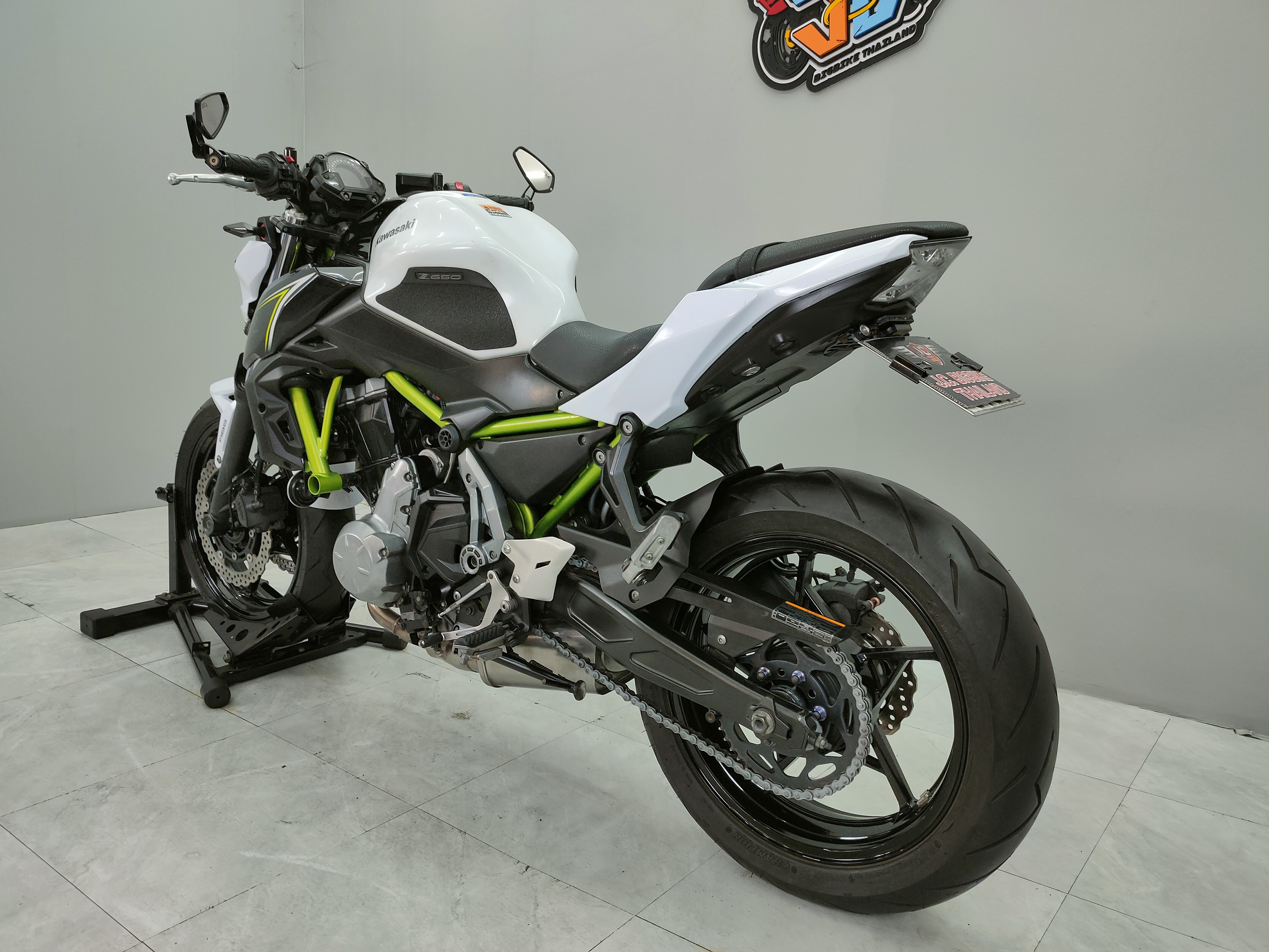 KAWASAKI Z650abs จดปลายปี 2017 สภาพพร้อมใช้....ผ่อนเบ๊าเบา