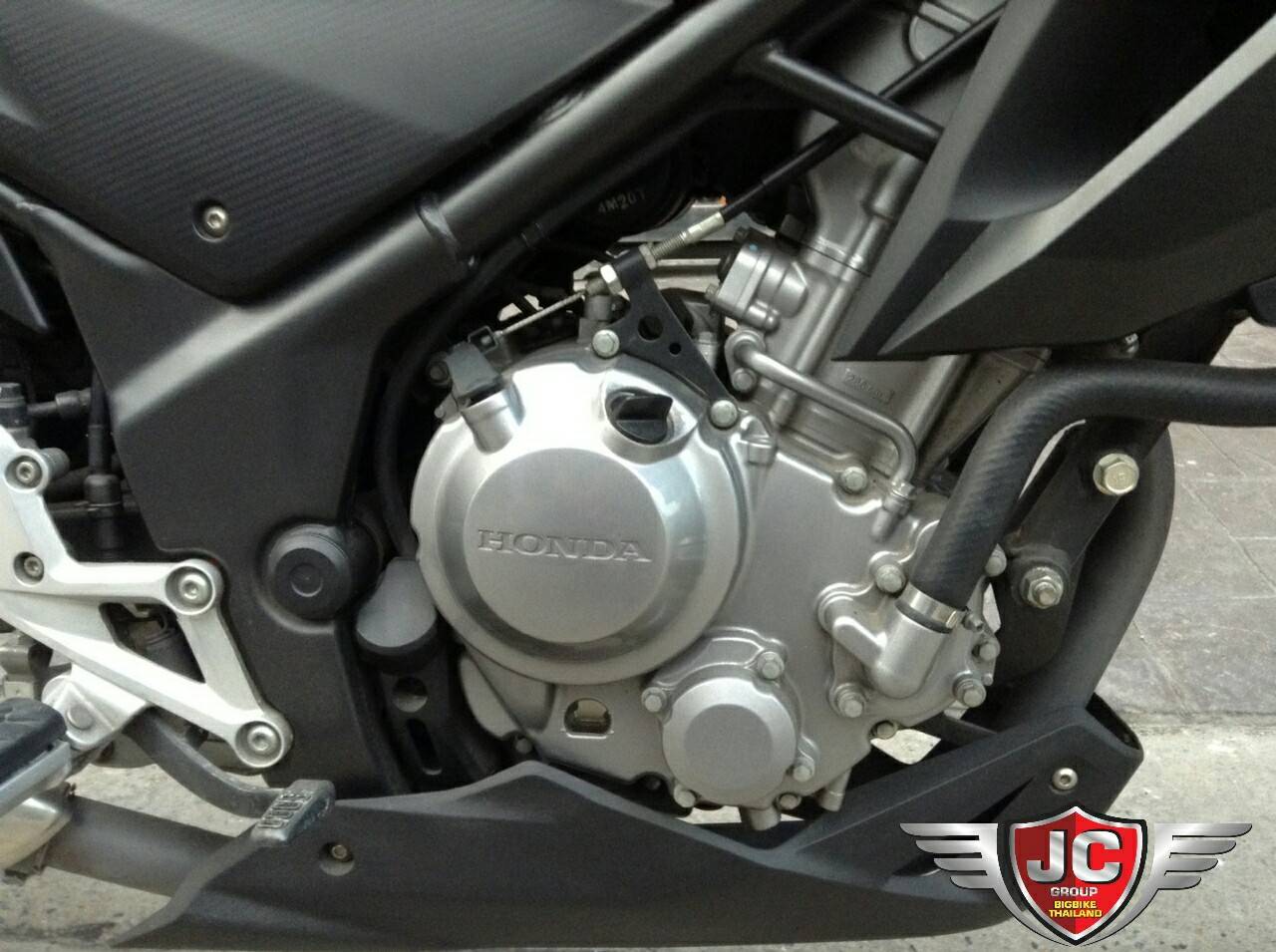 CB300 เครื่องแรง ดุดัน