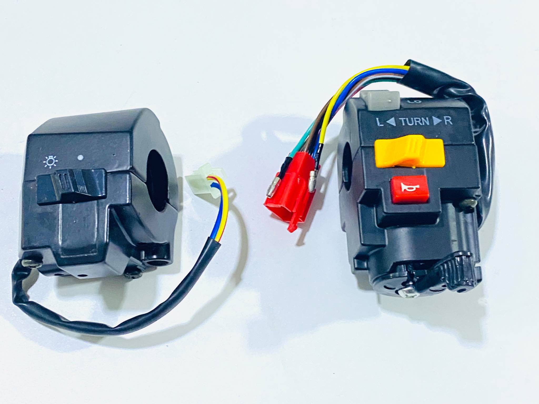 สวิทแฮนด์ซ้าย+ขวาmate111 y111