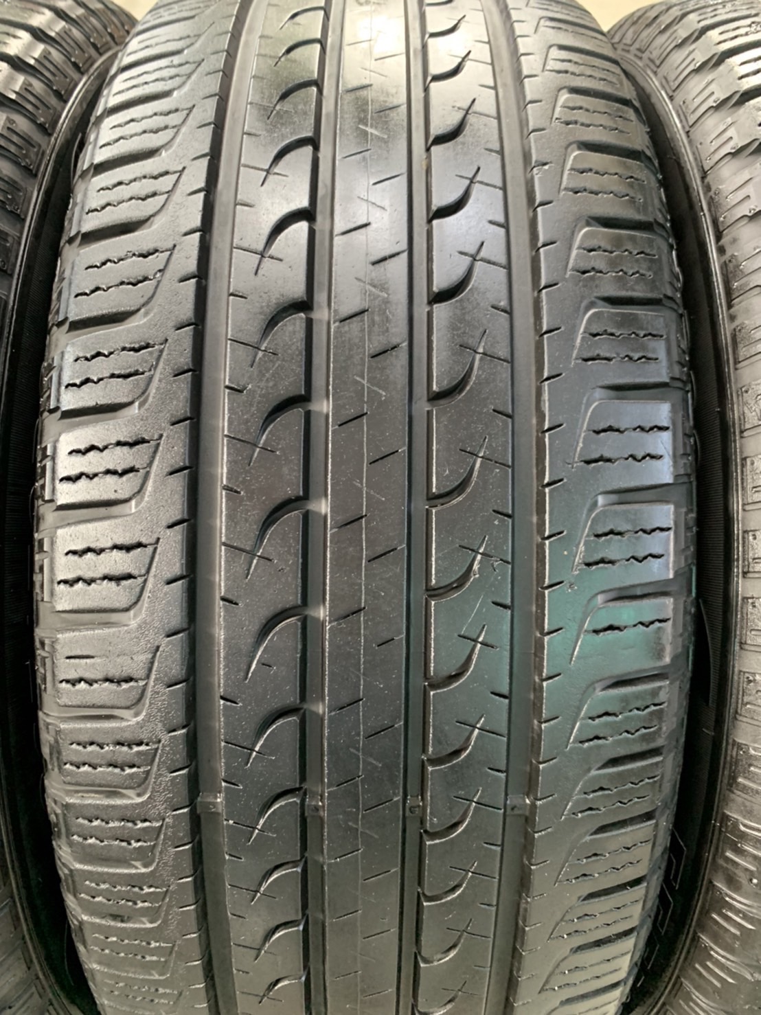 ✨ล้อแม็ก✨Ford Everest Next-Gen รุ่นใหม่ล่าสุด ขอบ 20 พร้อมยาง 265-50-20 GoodYear ปี 20