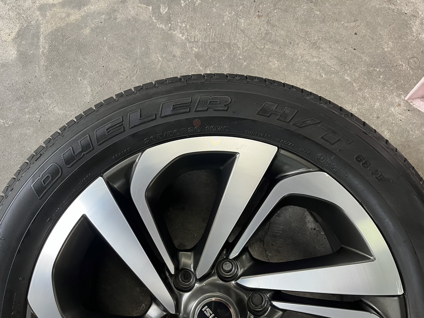 ✨ล้อแม็ก✨ISUZU MU-X ขอบ 20 เทาหน้าเงา พร้อมยาง 265-50-20 Bridgestone♨️ปลายปี 21♨️