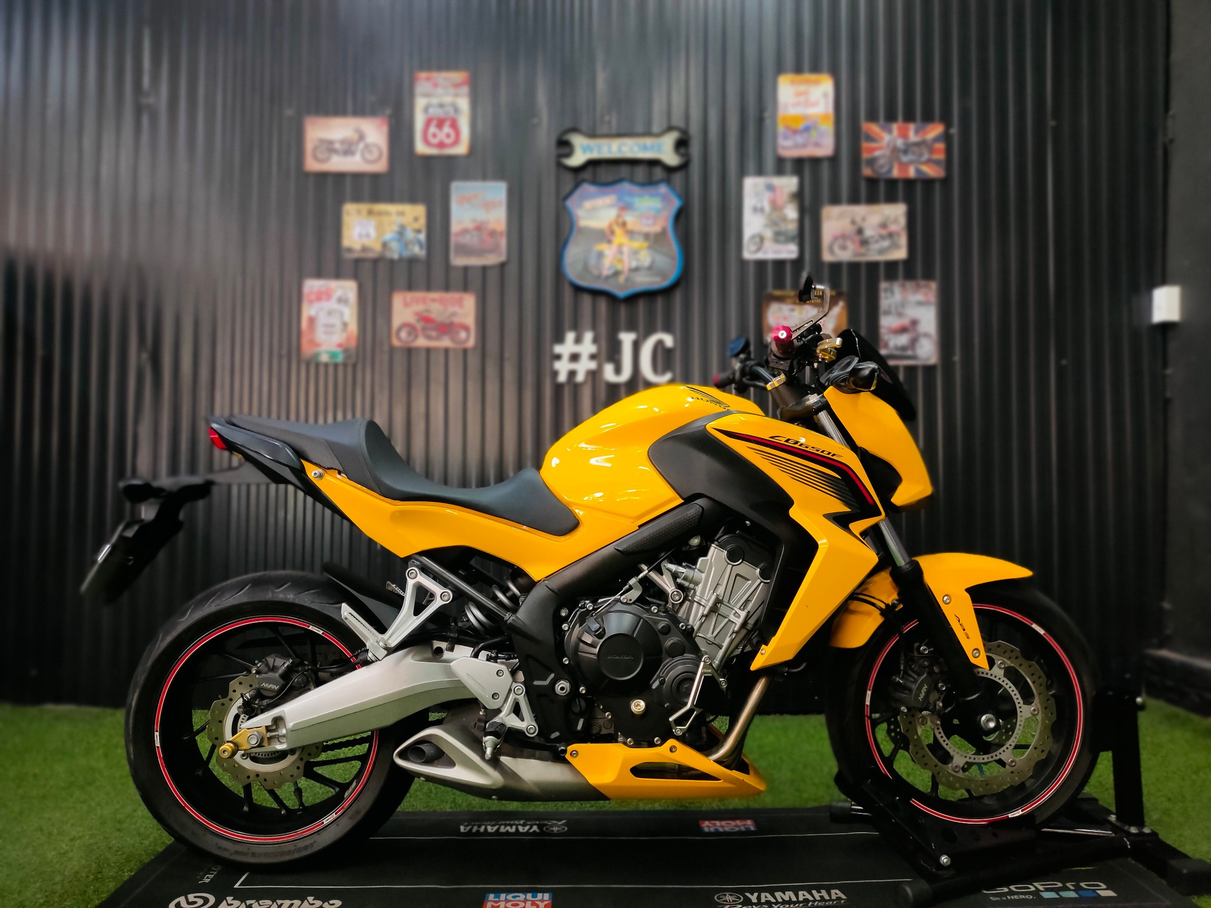 ถูกใจทั้งคนสั้น-ทั้งคนยาว 🤟 มาแว้วโปรดี...รถดีราคาเบาๆ‼️ HONDA CB650F จดปี14 รถบ้านทรงดี_มีอนาคต_ออกรถ99บาท ⁉️