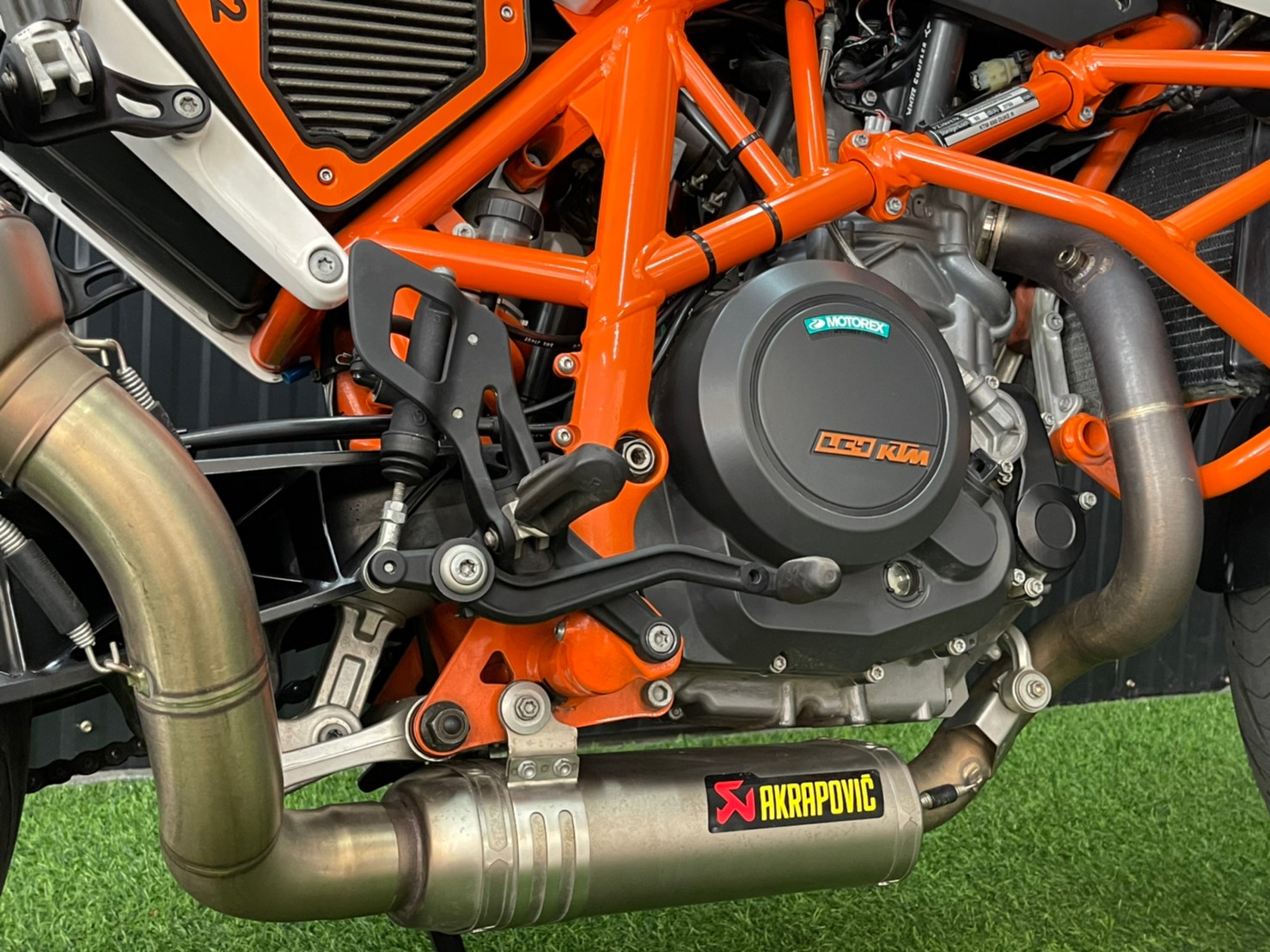 ✨High End✨ Duke690R จดปี19คศ.13 ไมล์แท้3พันโล