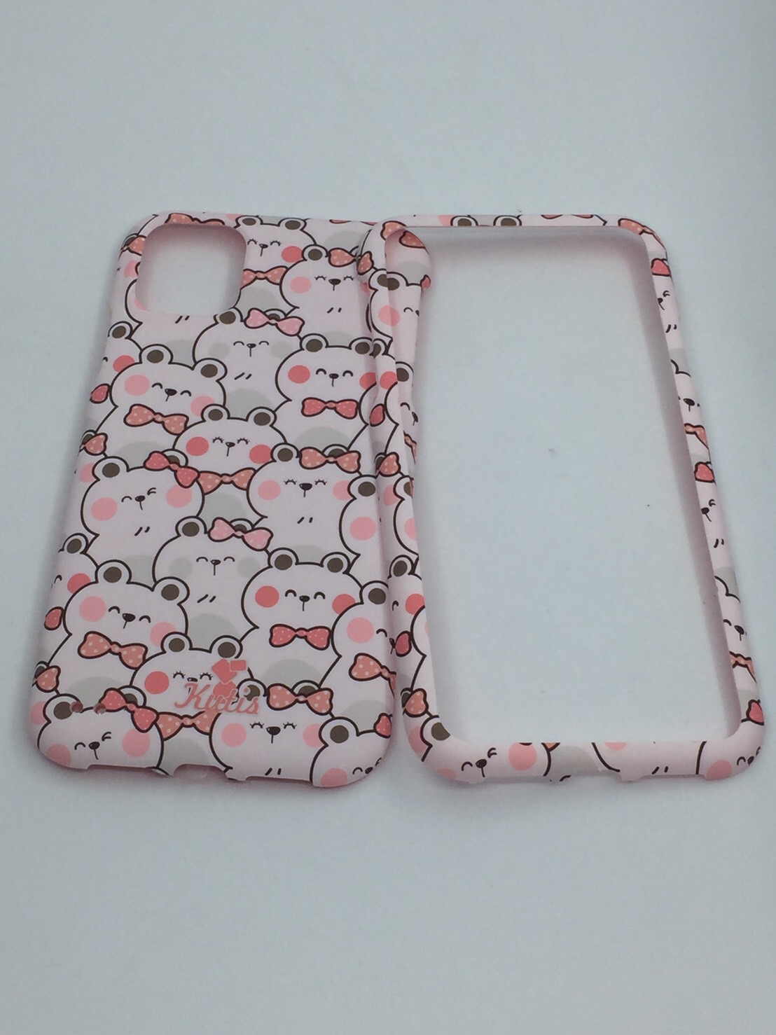 เคสคูทิส(Kutis)เคสไอโฟน11G(ลายแมวติดโบว์)มาใหม่ เคสประกบหน้า-หลัง เคสเรืองแสง เคสลายวินเทจ ร้านSuperhero Klongthom