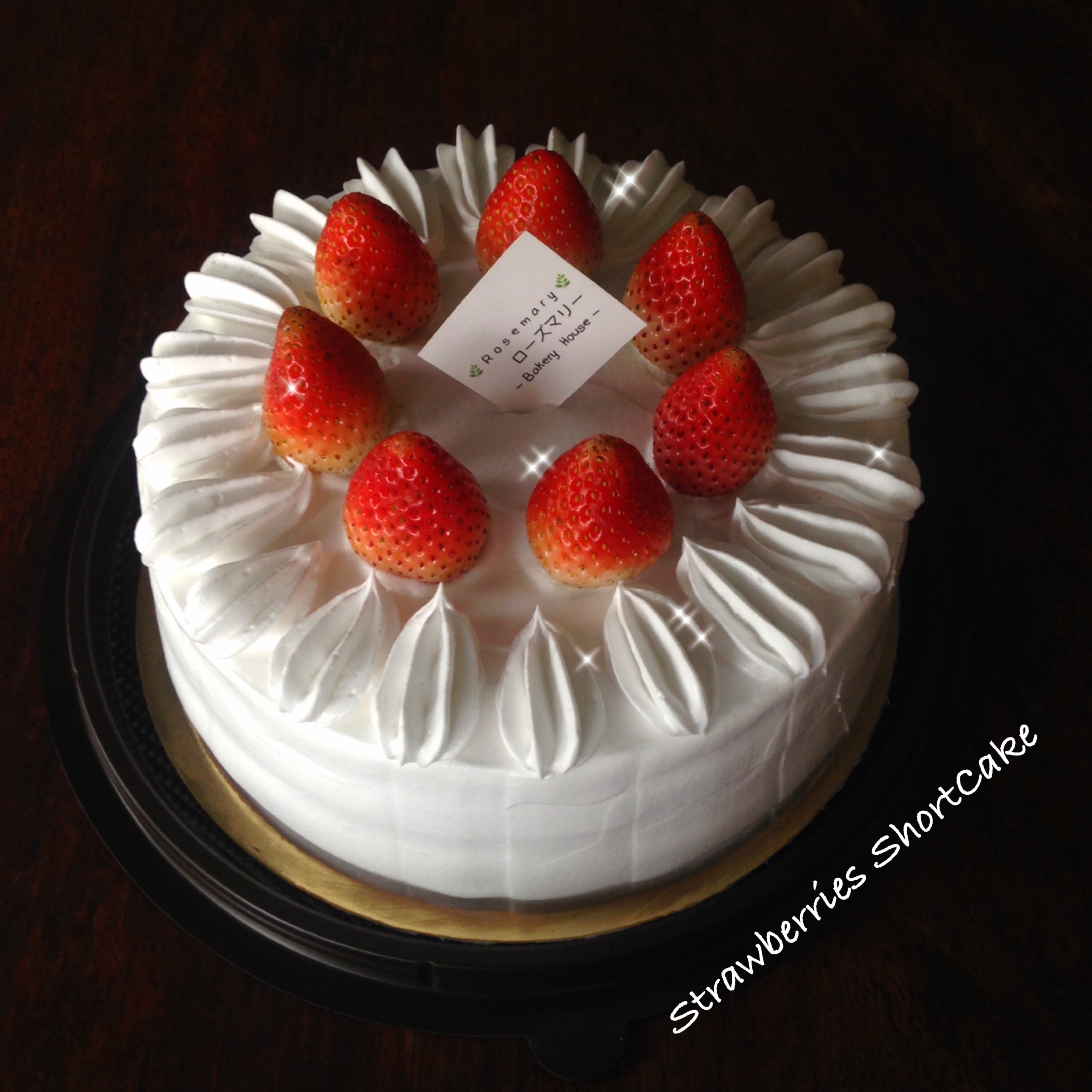 🍓 สตรอว์เบอร์รี่ชอร์ทเค้ก 🍓 (2 ปอนด์) Angel Strawberries ShortCake (2 Pound / 7" x 7") 3 ชั้น