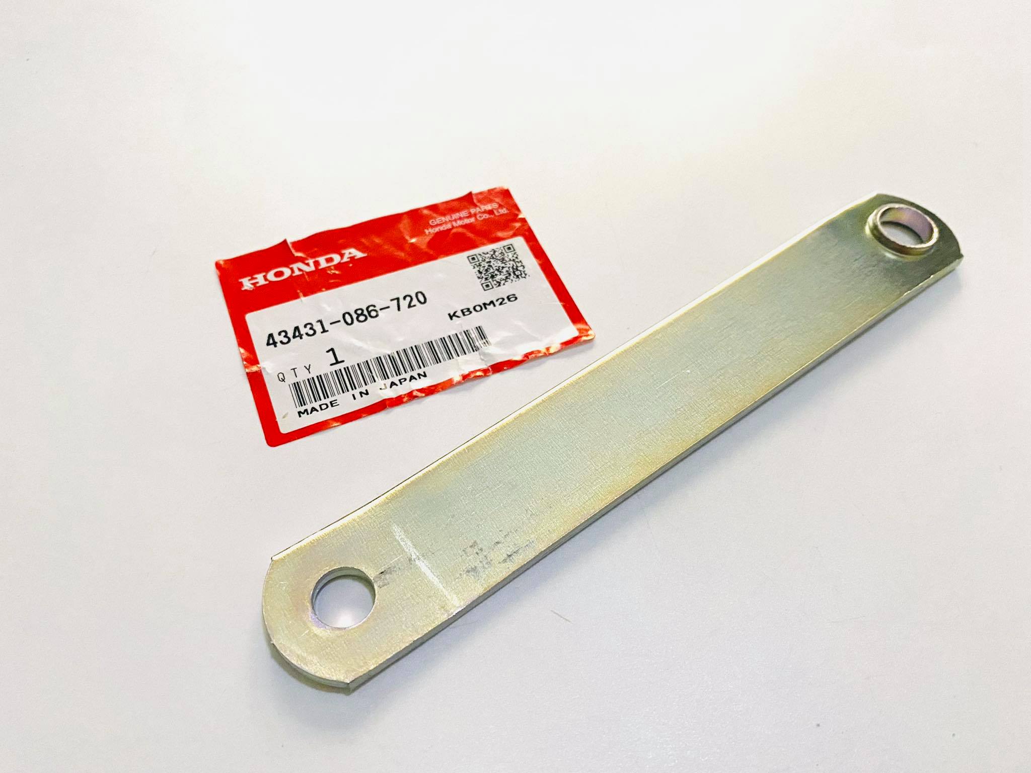 ขายึดจานเบรคชาลี ดรีม แท้ศูนย์