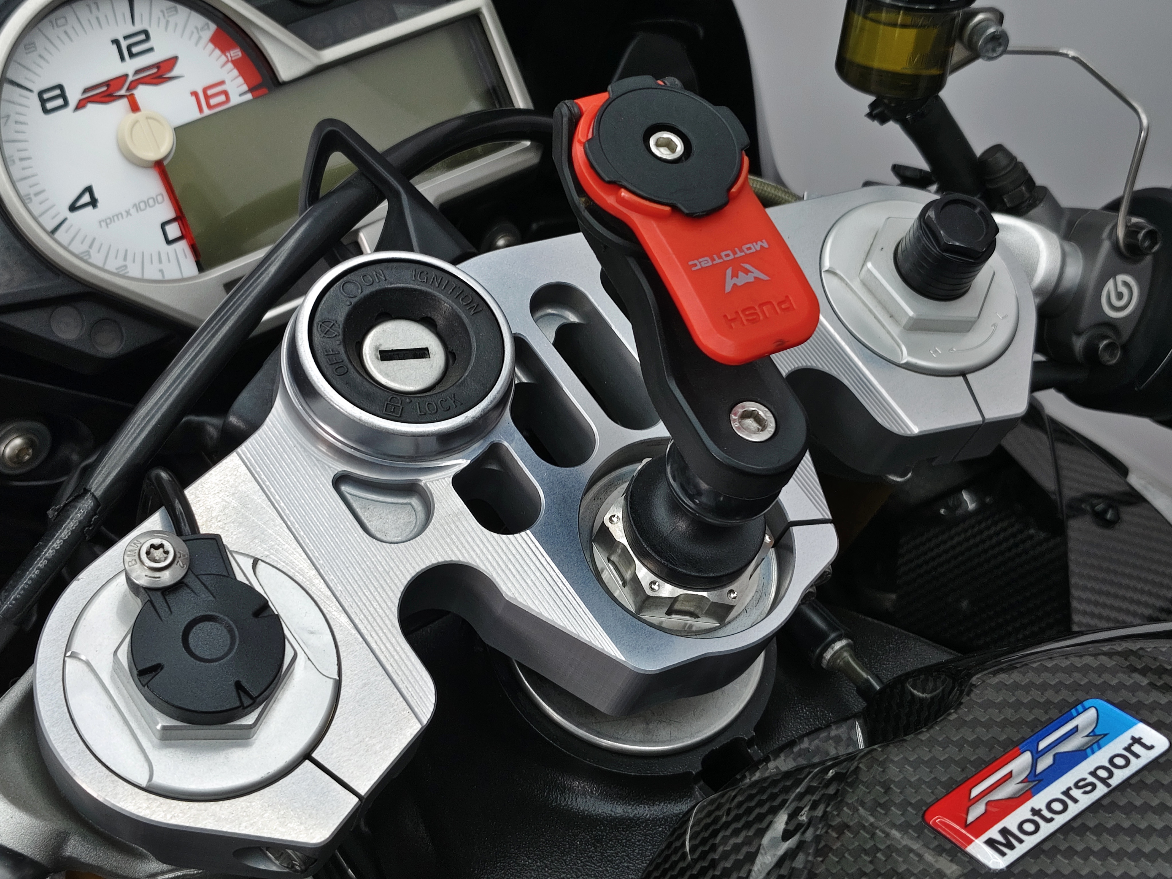 🦈 ฉลามบุก....ชุดแต่ง Full Carbon‼️ BMW S1000RR abs PRO กลางปี 2017 สุดจัดในย่านนี้ 💥 Serviceใหญ่แล้ว