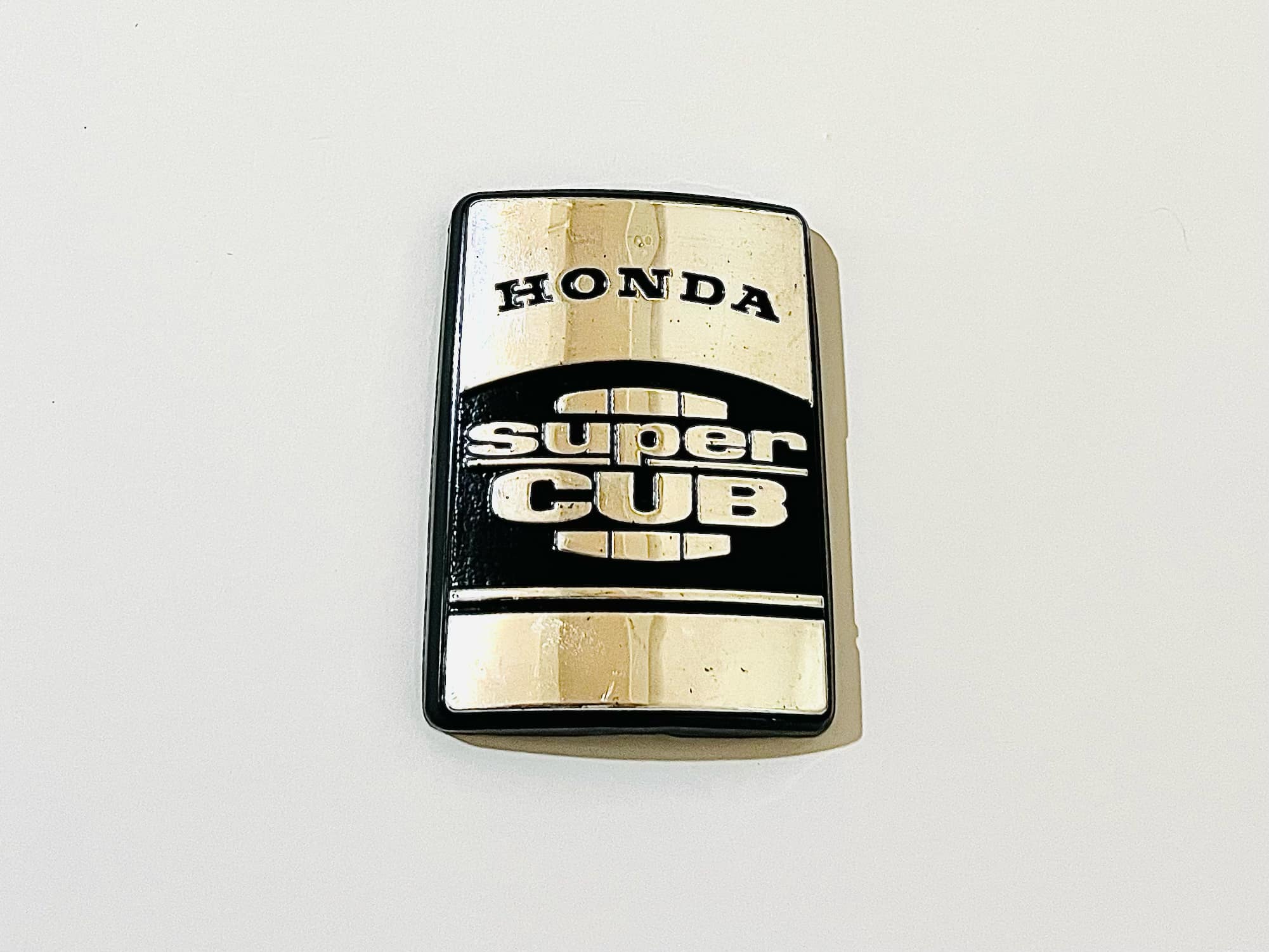 โลโก้ปิดแตร ซี700 C700 โลโก้ปิดแตรมอเตอร์ไซด์ซี700 C700 SUPER DELUXE 70 SUPER CUB 70 ดำ SUPER CUB 70 ฟ้า แจ้งลายในข้อความ