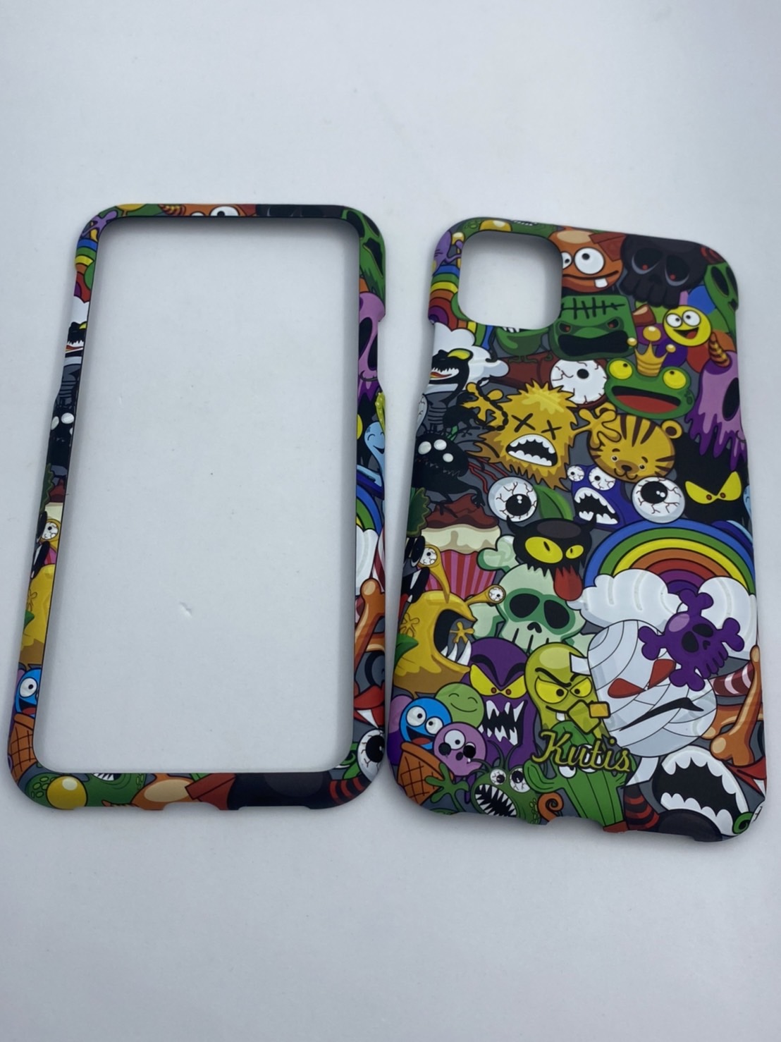 เคสคูทิส(Kutis)เคสไอโฟน11G(ลายรวมมอนส์เตอร์)มาใหม่ เคสประกบหน้า-หลัง เคสเรืองแสง เคสลายวินเทจ ร้านSuperhero Klongthom