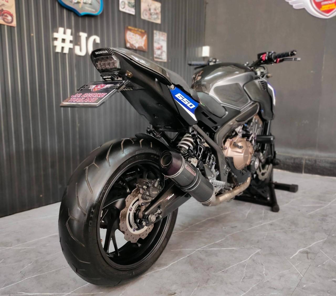💥Honda CB650F ปี 2018 รถสีเทา warp สีเทา-น้ำเงิน 💥 แต่งครบทั้งคัน มีควิกชิฟเตะมันๆ ลั่นทุกเกียร์ 🏍💨