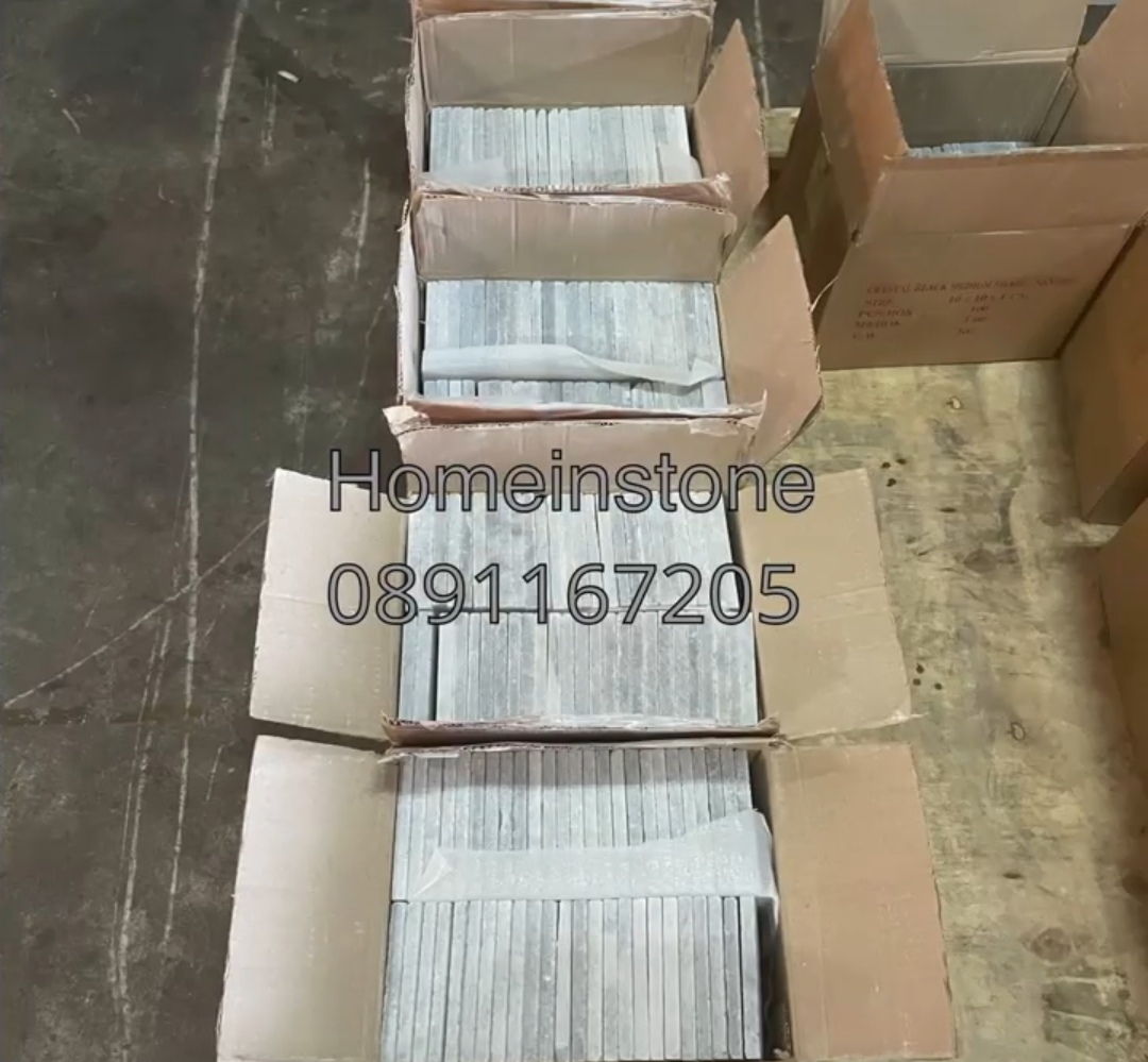 หินปูสระว่ายน้ำ crystal black พร้อมส่ง