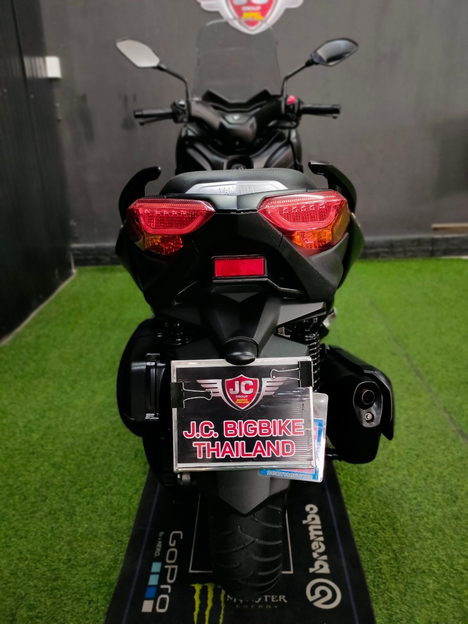 📢 มาให้จับจองกันแล้ว สกูตเตอร์ตัวแรงส์ YAMAHA XMAX300 'โลโก้ทอง' รถปลายปี2021 สวยเดิมใสไมล์แท้ไร้อุบัติเหตุ‼️