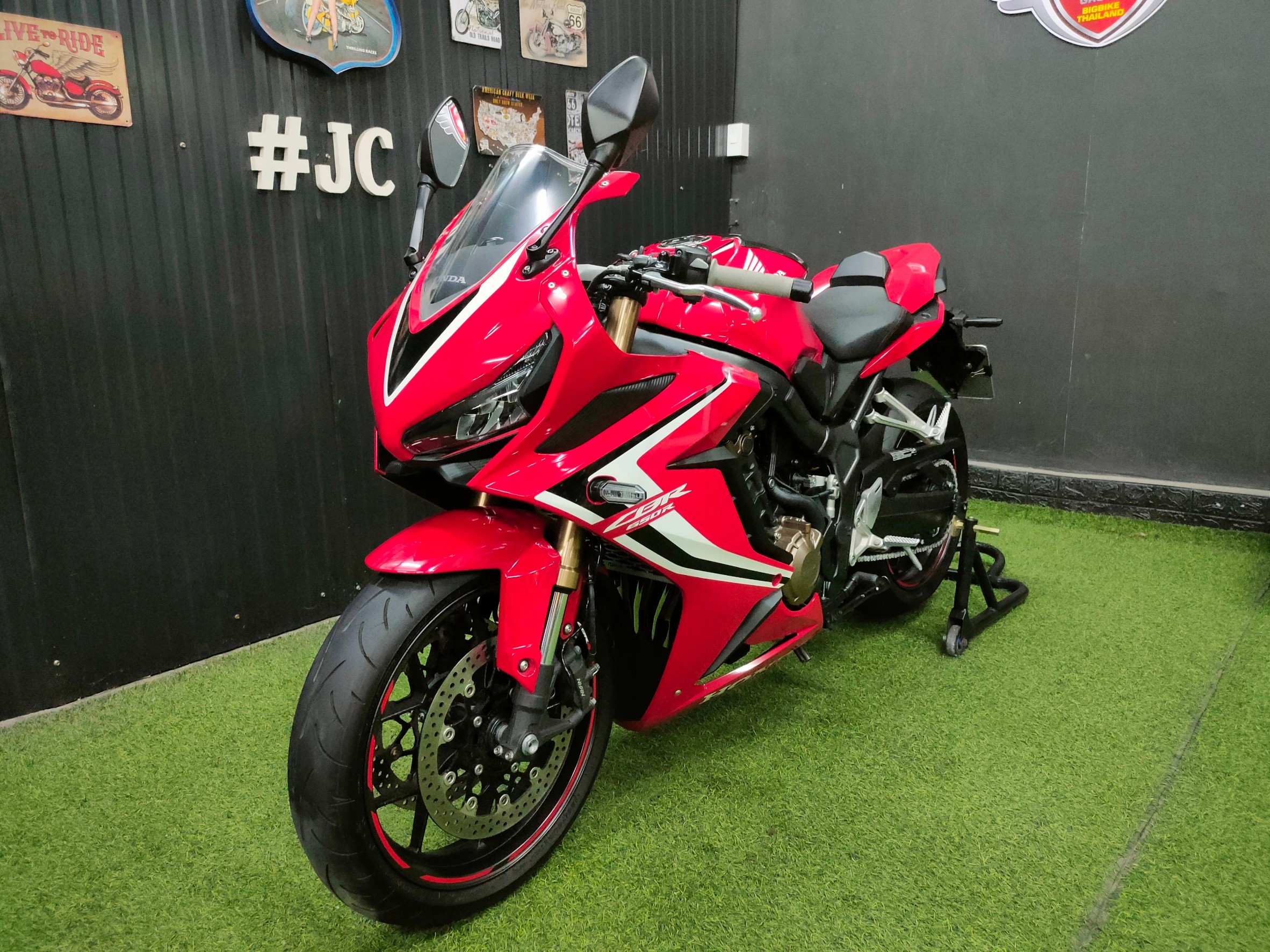 อ๊อปชั่น....ตัวแรง/ตัวแพง ราคาโคตรโดนเลยทีเดียว‼️ HONDA CBR650R ปลายปี19 🔥 ชุดแต่ง Furious Edition 🔥 นอนห้องแอร์นะจ๊ะ 🤗