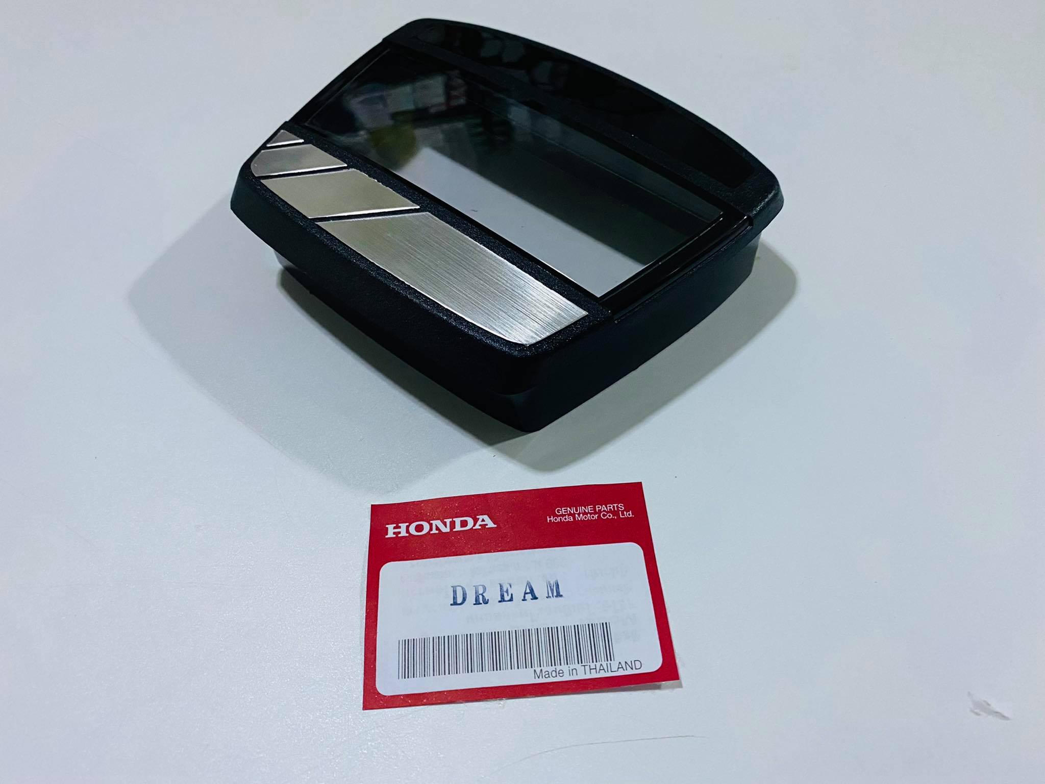 ฝาครอบเรือนไมล์ดรีมคุรุสภา อย่างดี