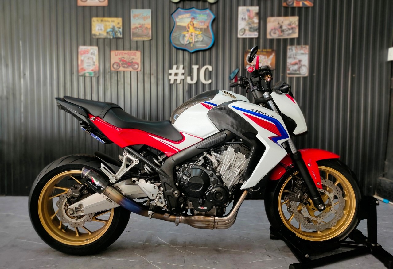 เดือนละ 3พัน...ได้ขี่สูบเรียงเสียงหวาน⁉️ เข้าใหม่อีกลำ HONDA CB650F ปี 2016 Tri-Colour ยอดนิยม 😘