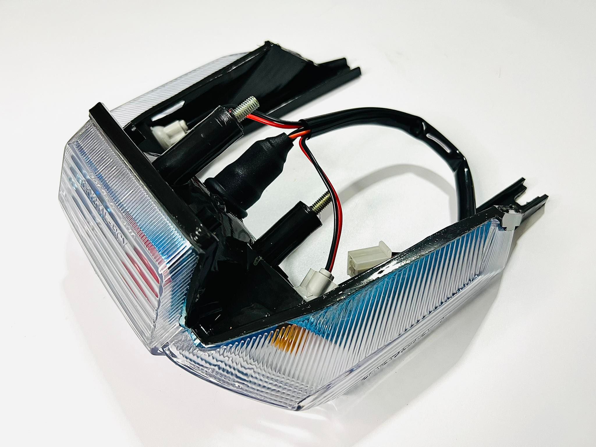 ไฟท้ายrc110 คริสตัล ฟ้าใส บ14-15