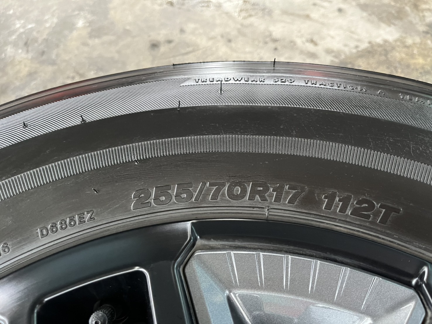 ✨ล้อแม็ก✨Ford Ranger XLS รุ่นใหม่ล่าสุด ขอบ 17 พร้อมยาง 255-70-17 Bridgestone♨️ปลายปี 24♨️