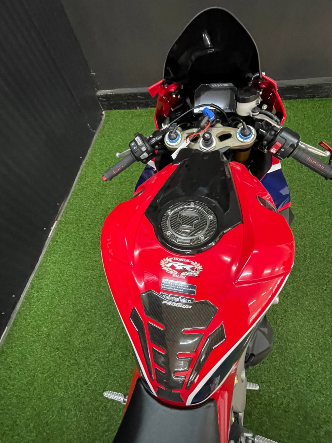 🤫 ที่สุดของบิ๊กไบท์สายพันธุ์ซุปเปอร์สปอร์ต #CBR1000rr SP จดทะเบียนปี 2018