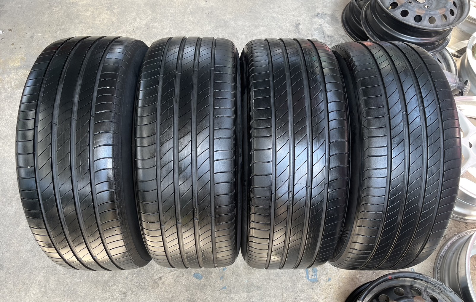 ✨ล้อแม็ก✨5รู114 ขอบ 18 พร้อมยาง 235-50-18 Michelin ปลายปี 20