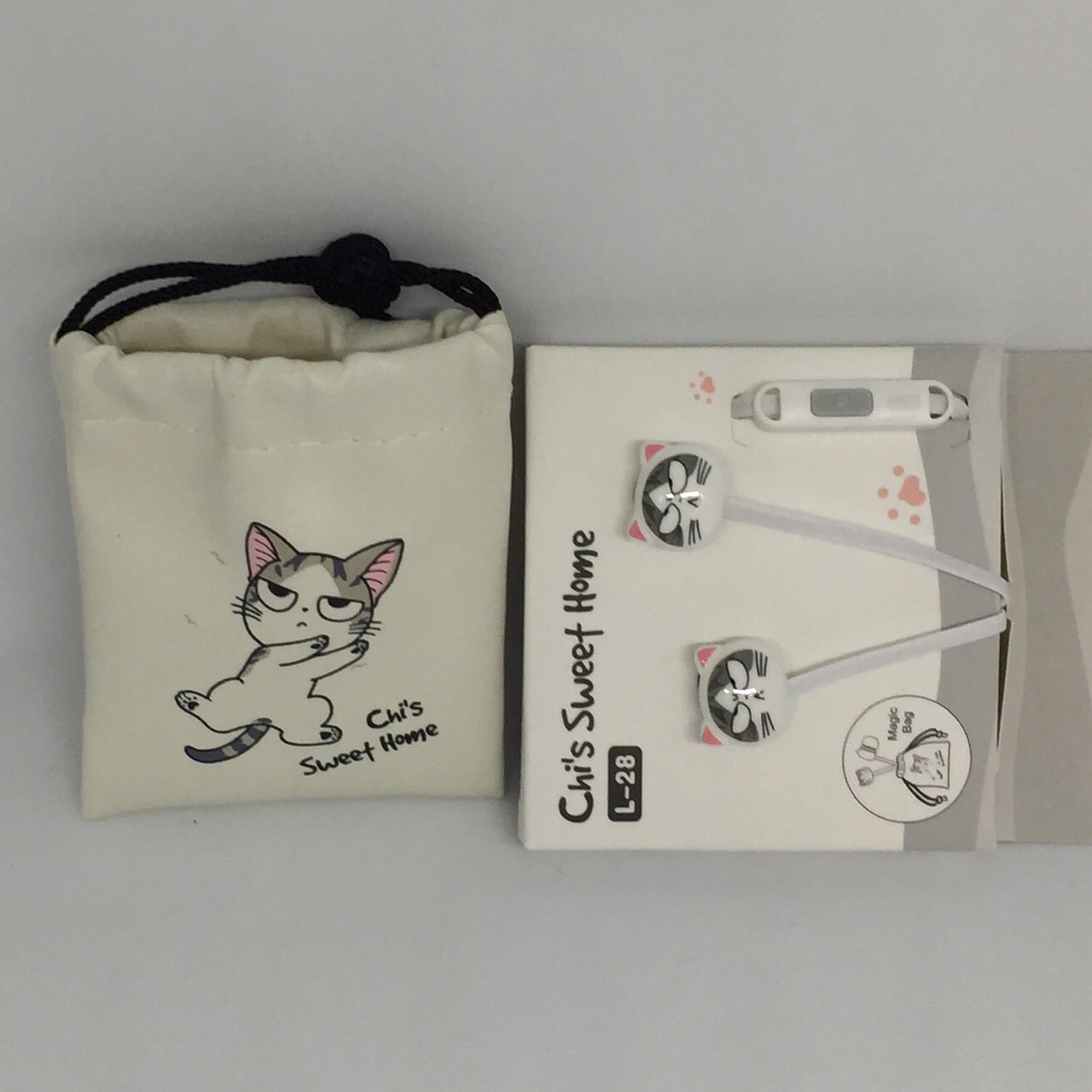 ชุดหูฟังลายน่ารัก พร้อมถุงเก็บสาย ลายแมวสีขาว