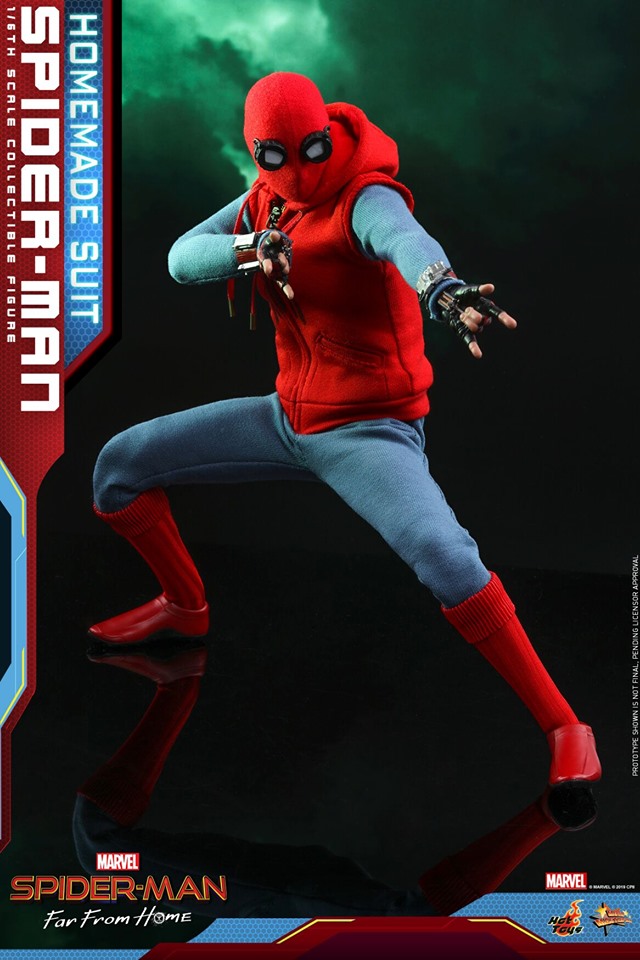 Hot Toys MMS552 SPIDER-MAN: FAR FROM HOME - SPIDER-MAN (HOMEMADE SUIT VERSION)