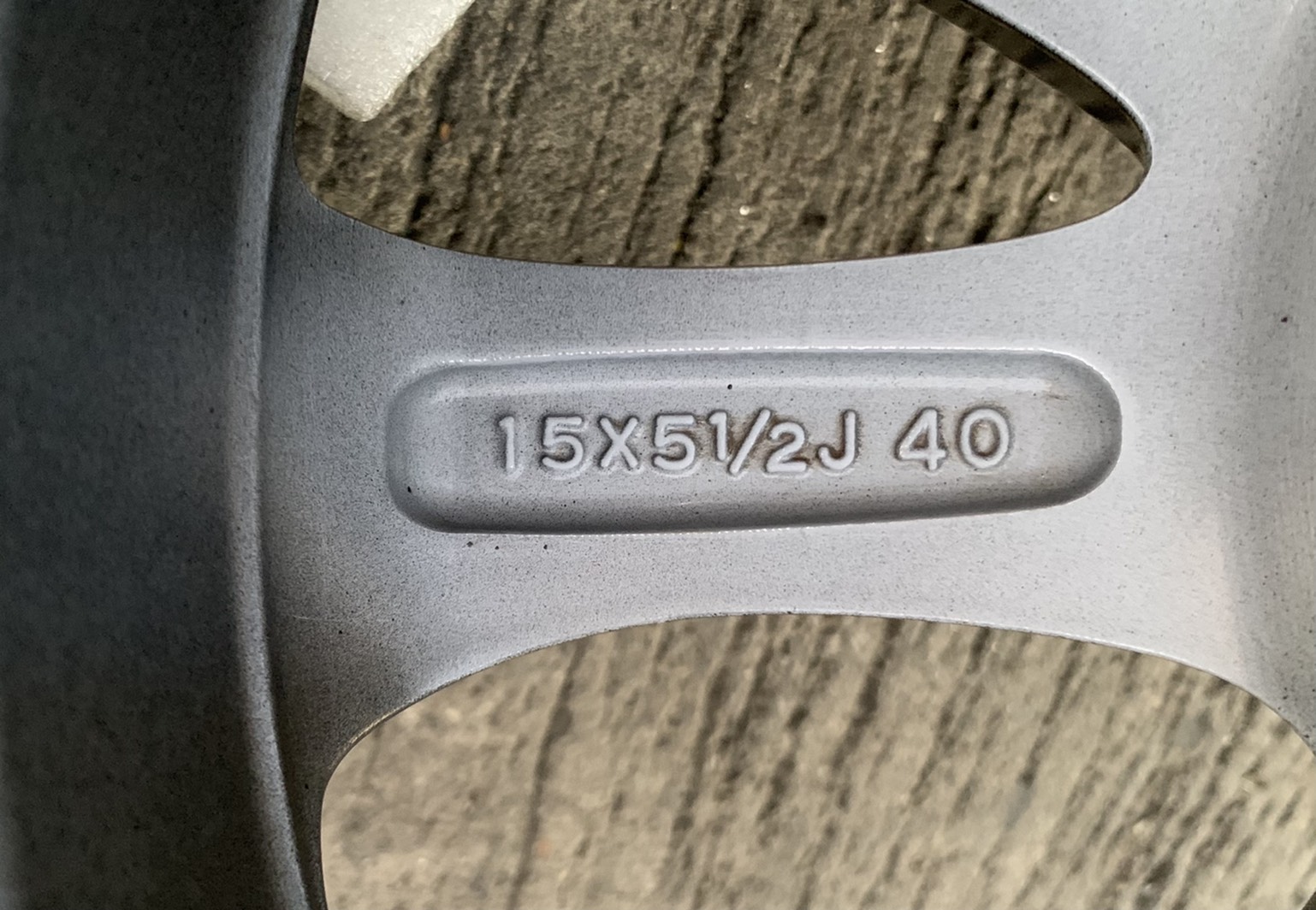 ล้อแม็ก Mazda 2 Skyactiv ขอบ 15 สีดำ มิดไนท์ สภาพสวย