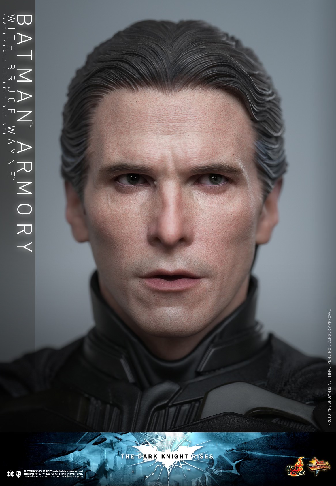 Hot Toys MMS702 1/6 The Dark Knight Rises - Batman Armory with Bruce Wayne