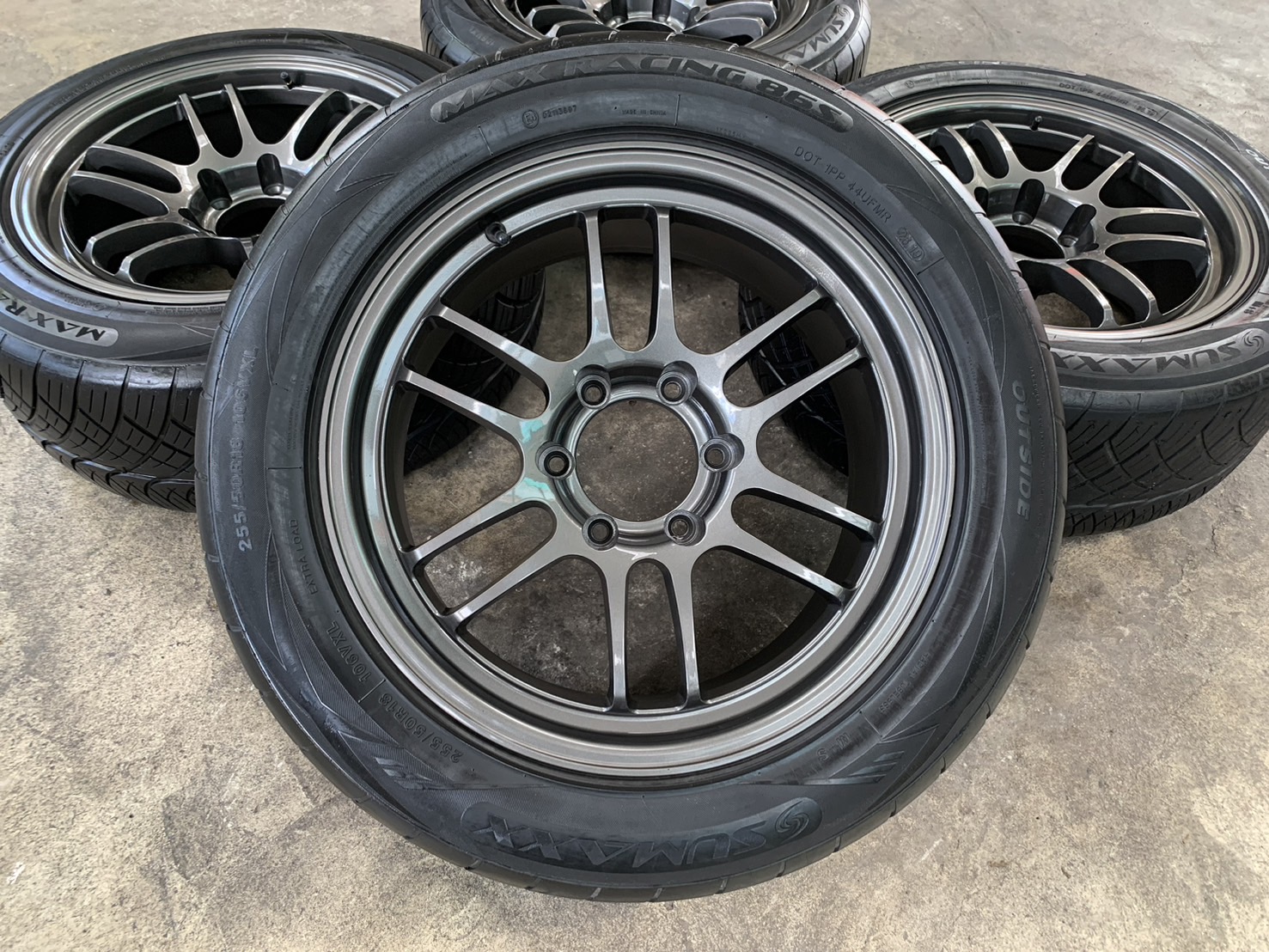 ✨ล้อแม็กพร้อมยาง✨6รู139 RP2 ขอบ 18 สีเทา💖สภาพสวย💖