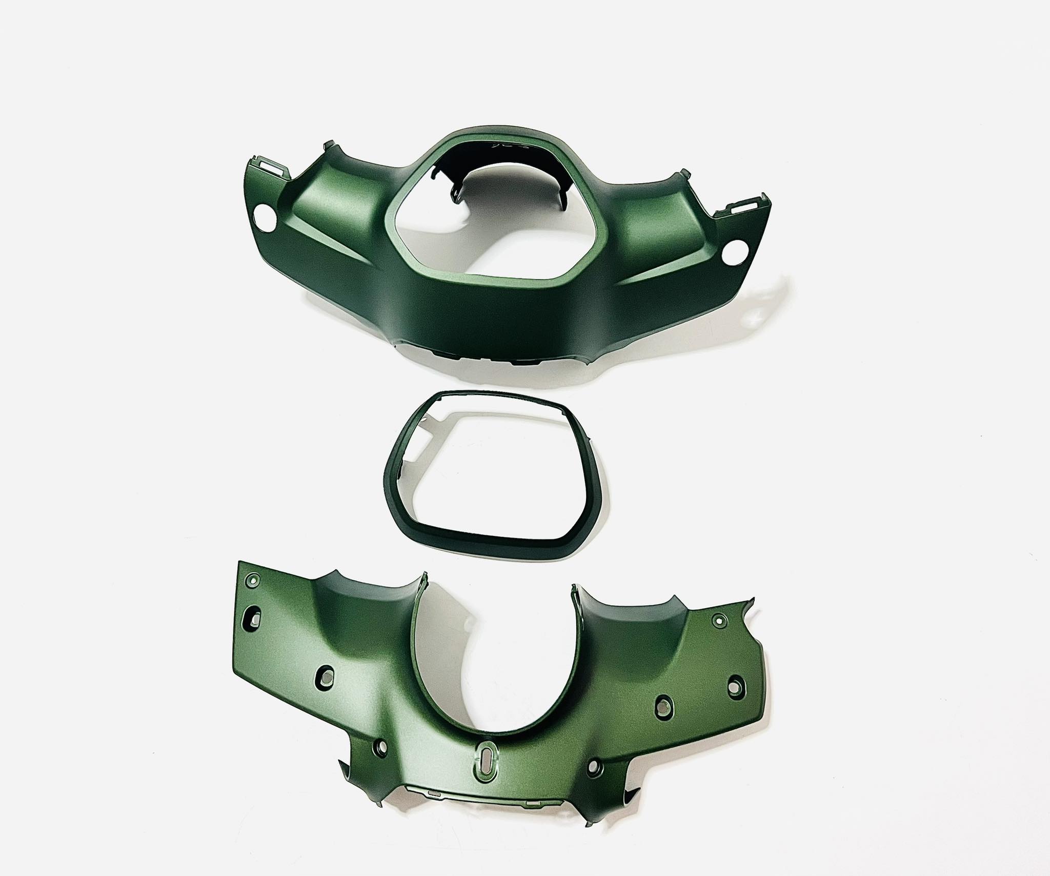 หน้ากากบน+หน้ากากล่าง+ขอบไฟหน้าดรีมซูปเปอร์คลับ super cub รุ่นไฟเหลี่ยม สีเขียวขาว แท้ ครบ ครบชุด รอ