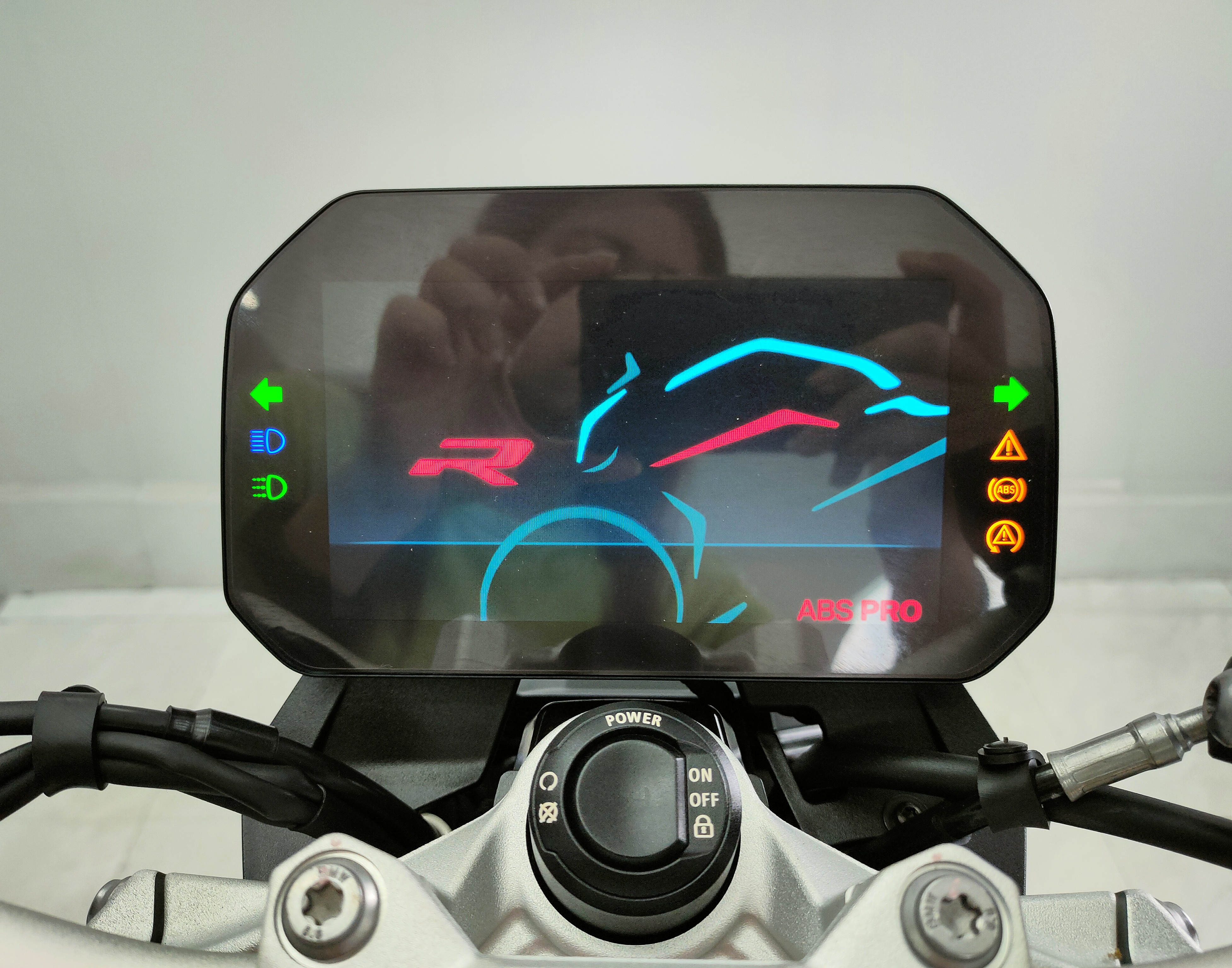 ❌️ ร้าน นี้ ไม่ กรอ ไมล์ ❌ Naked Roaster 💥 หล่อเท่ห์มีระดับ 😎 BMW F900R รถกลางปี 2022 โมเดล 20 "น้องป้ายแดงประหยัดไปครึ่ง⁉️"