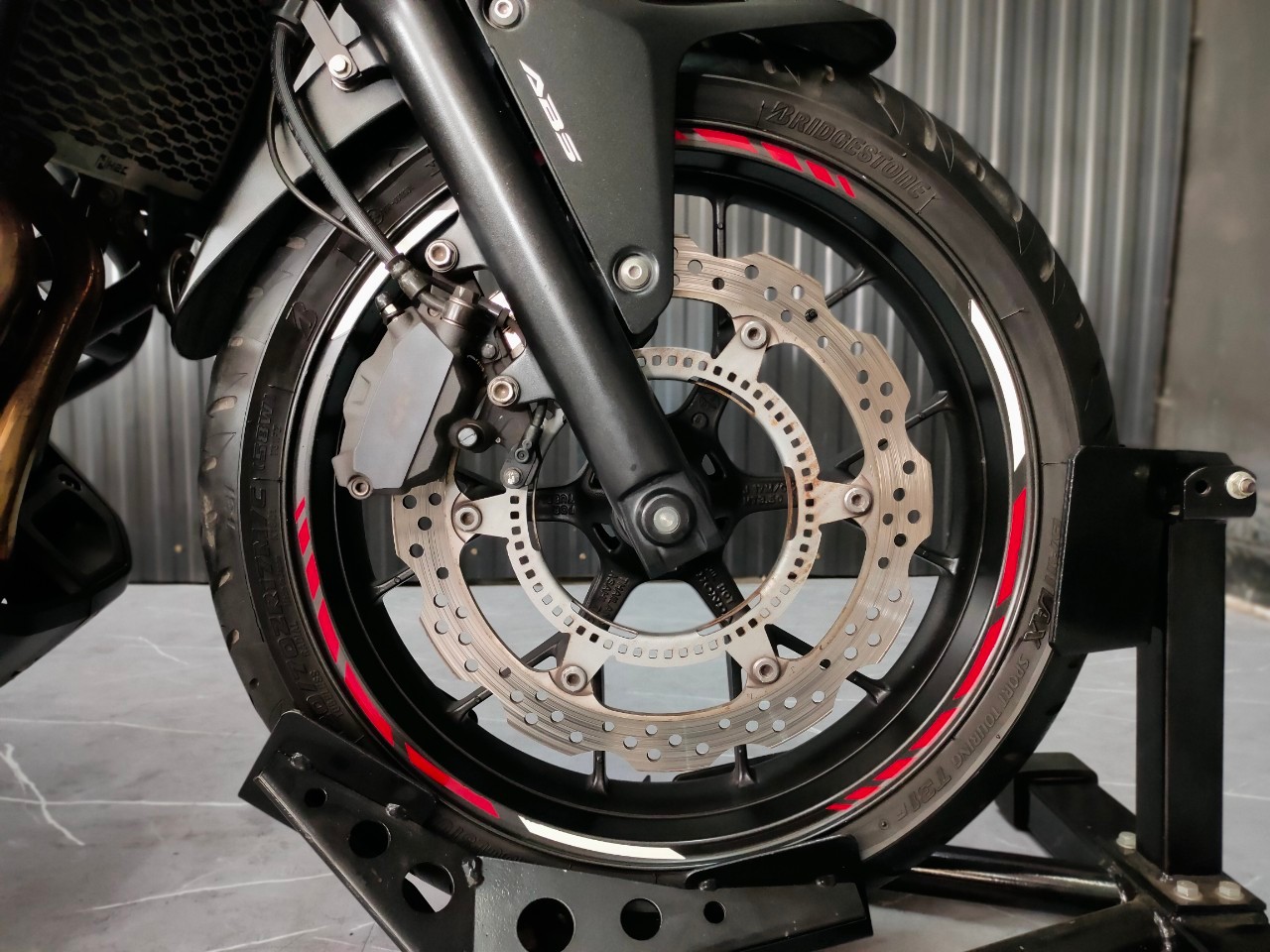 ⭐ 20% จ่ายจบ ⭕ บาท⁉️ ก็ว้าวุ่นกันเลยทีนี้...กับเจ้า HONDA CB500X "รถสวยมือเดียว" ปลายปี 2016 แท้