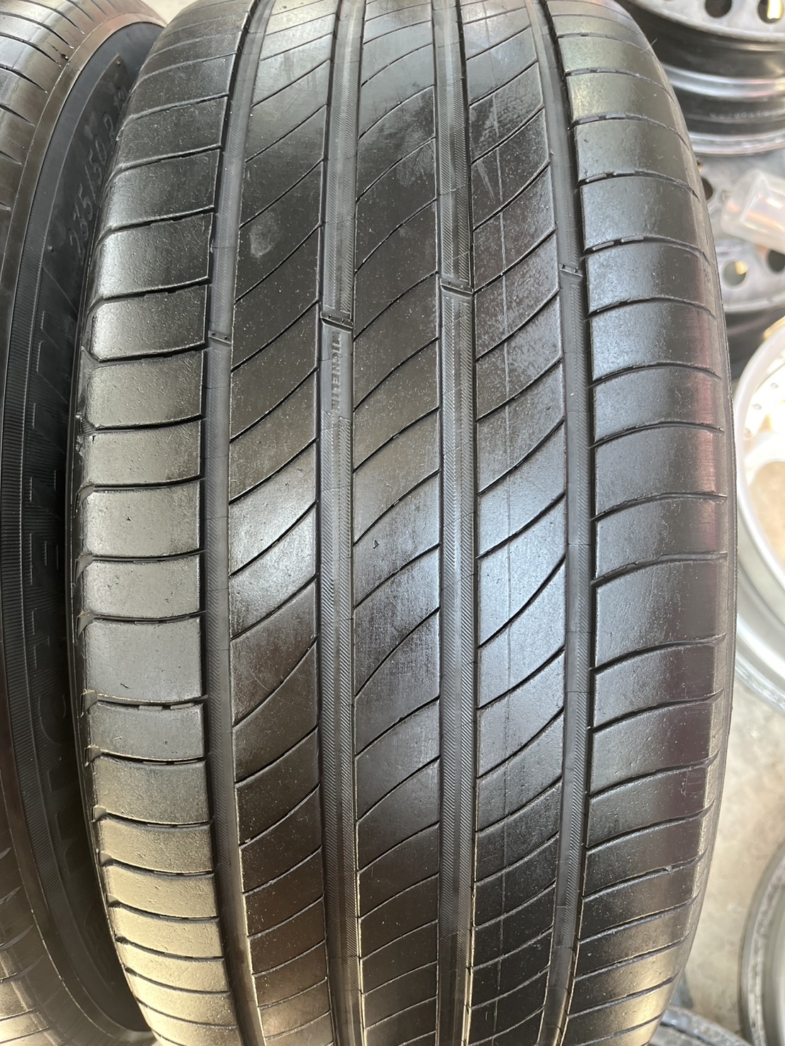 ✨ล้อแม็ก✨5รู114 ขอบ 18 พร้อมยาง 235-50-18 Michelin ปลายปี 20